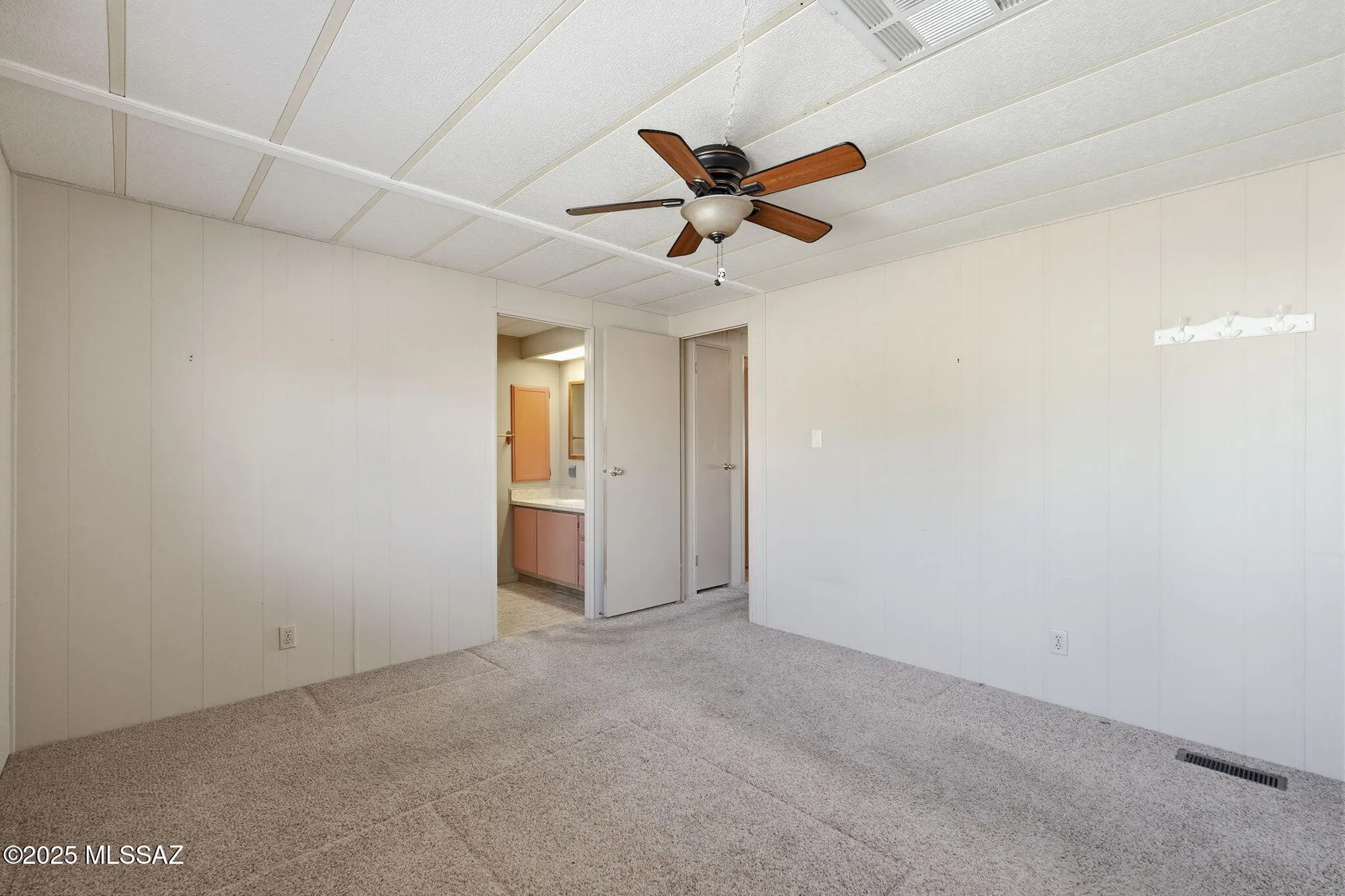 Property Slideshow image 17 of 30 | 30 w rosa dr, Green Valley, AZ, 85614