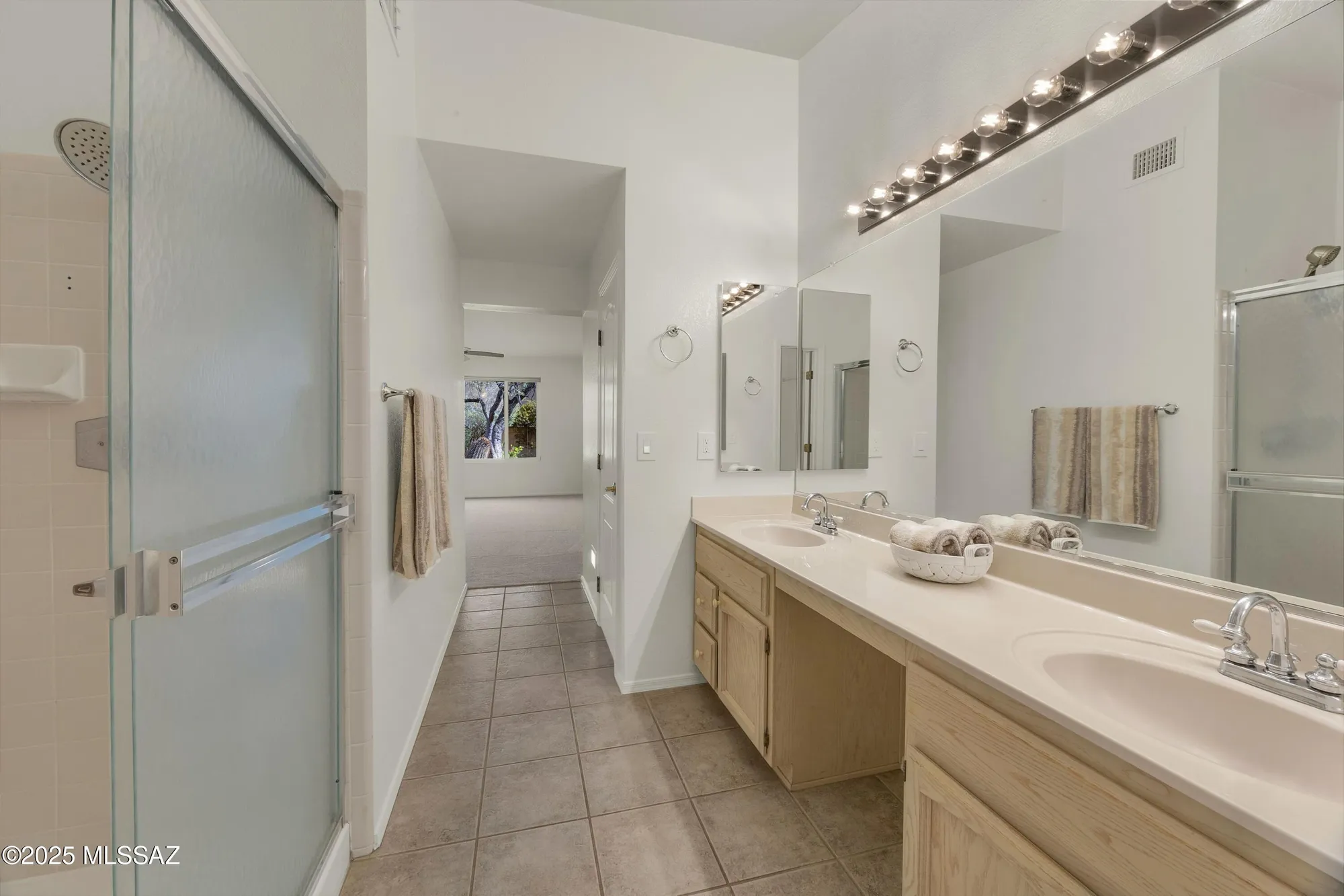 Property Slideshow image 27 of 50 | 37543 s mountain sage dr, Tucson, AZ, 85739
