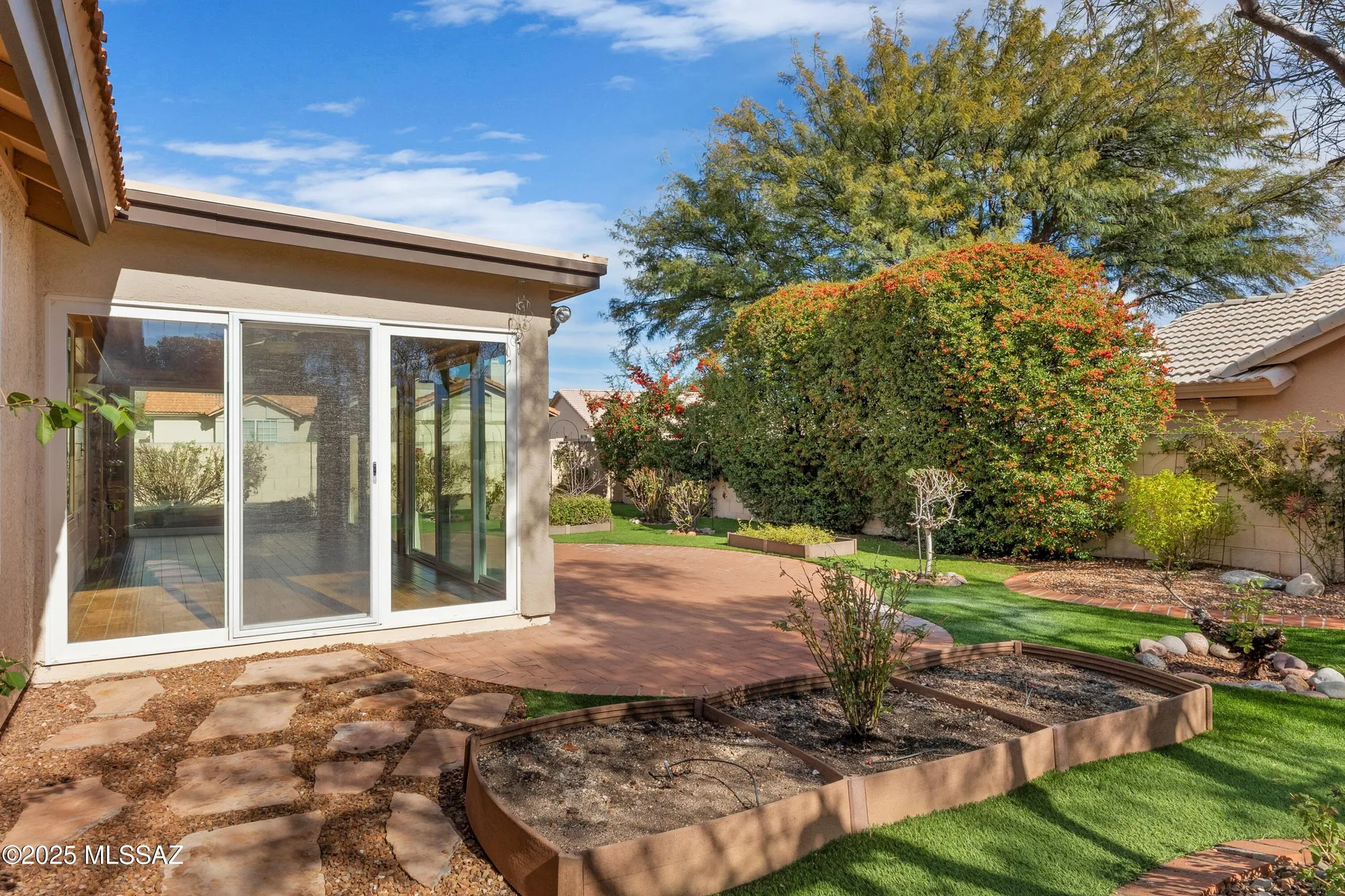Property Slideshow image 39 of 50 | 37543 s mountain sage dr, Tucson, AZ, 85739