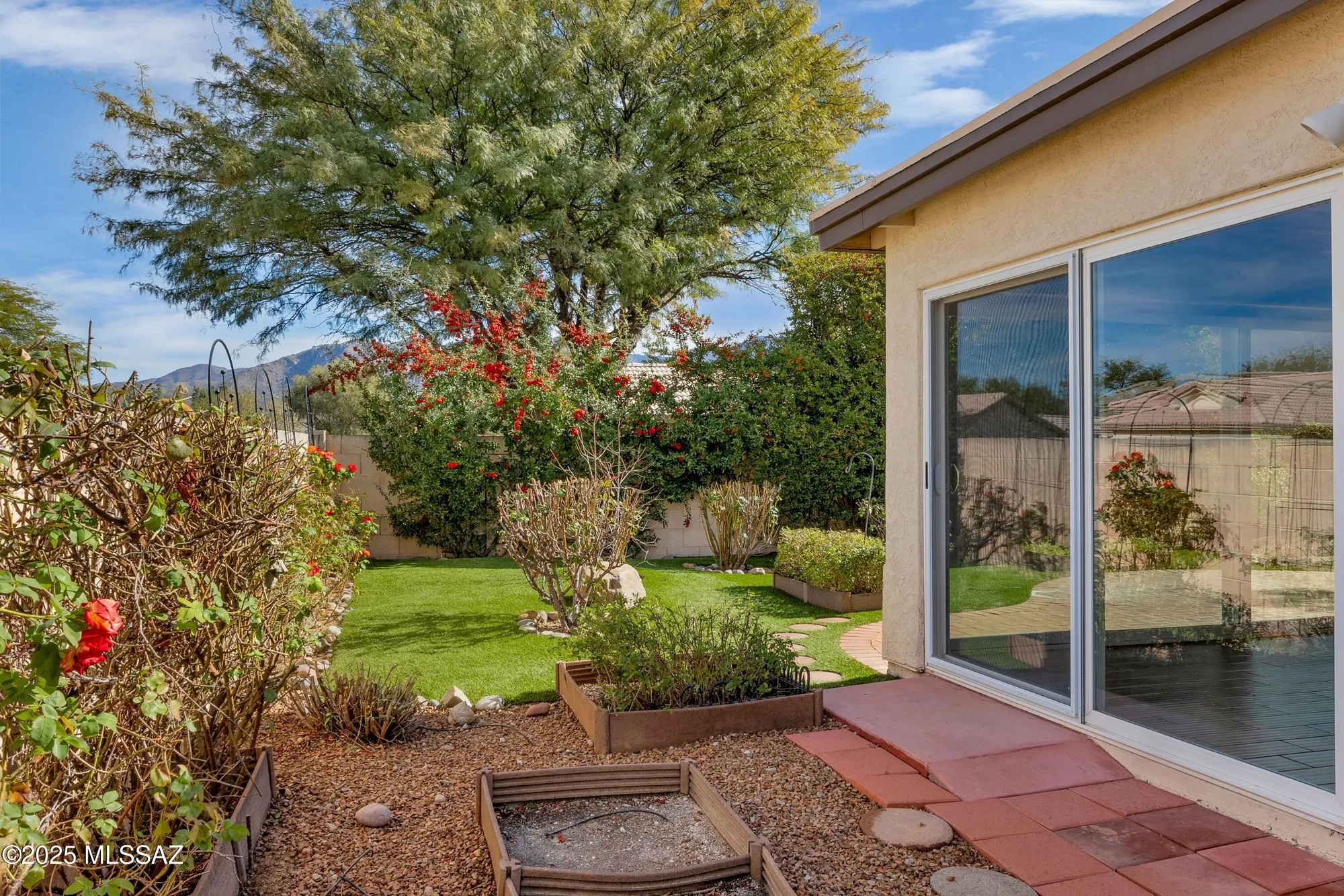 Property Slideshow image 41 of 50 | 37543 s mountain sage dr, Tucson, AZ, 85739