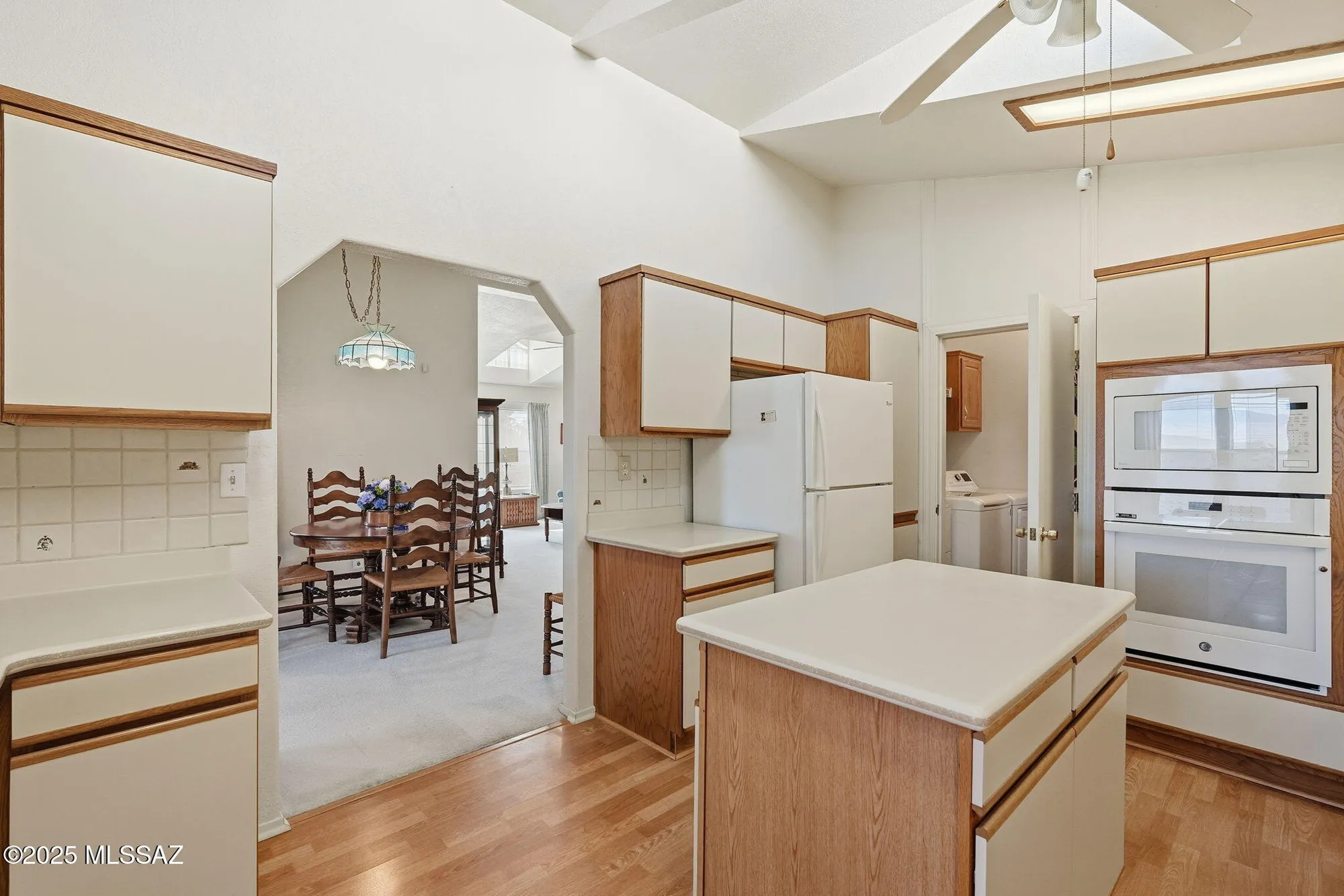 Property Slideshow image 7 of 37 | 150 w rosa dr, Green Valley, AZ, 85614