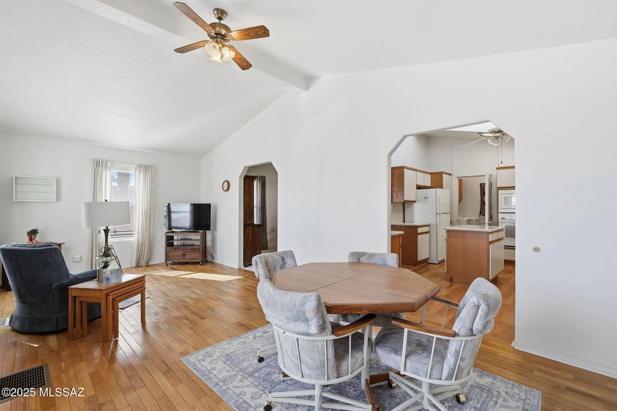 Property Slideshow image 12 of 37 | 150 w rosa dr, Green Valley, AZ, 85614