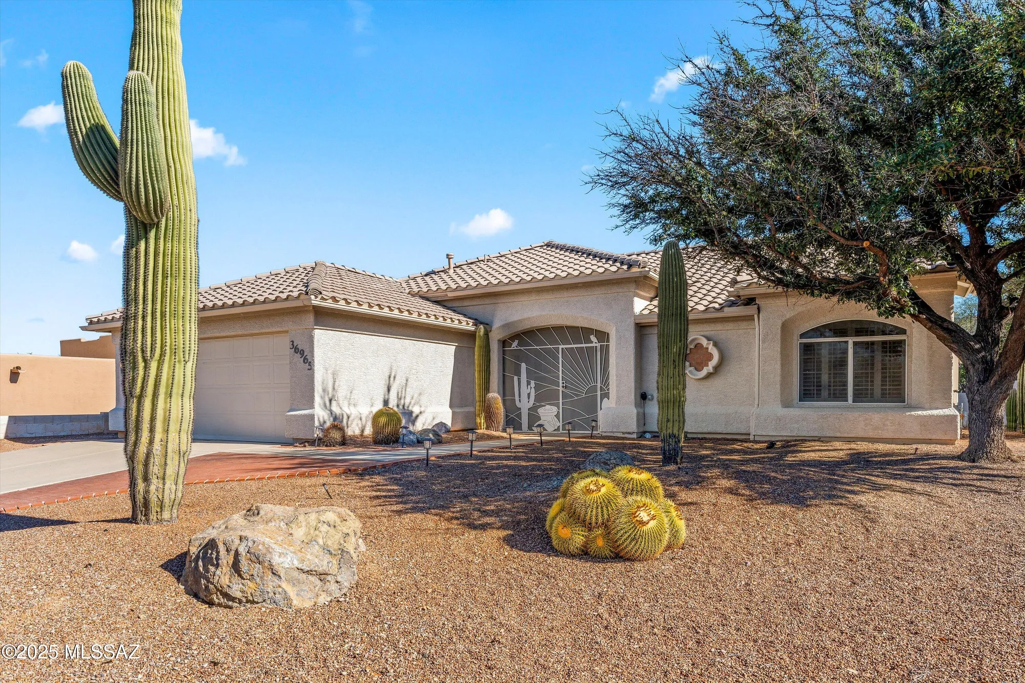 Property Slideshow image 39 of 41 | 36965 s stoney cliff dr, Tucson, AZ, 85739
