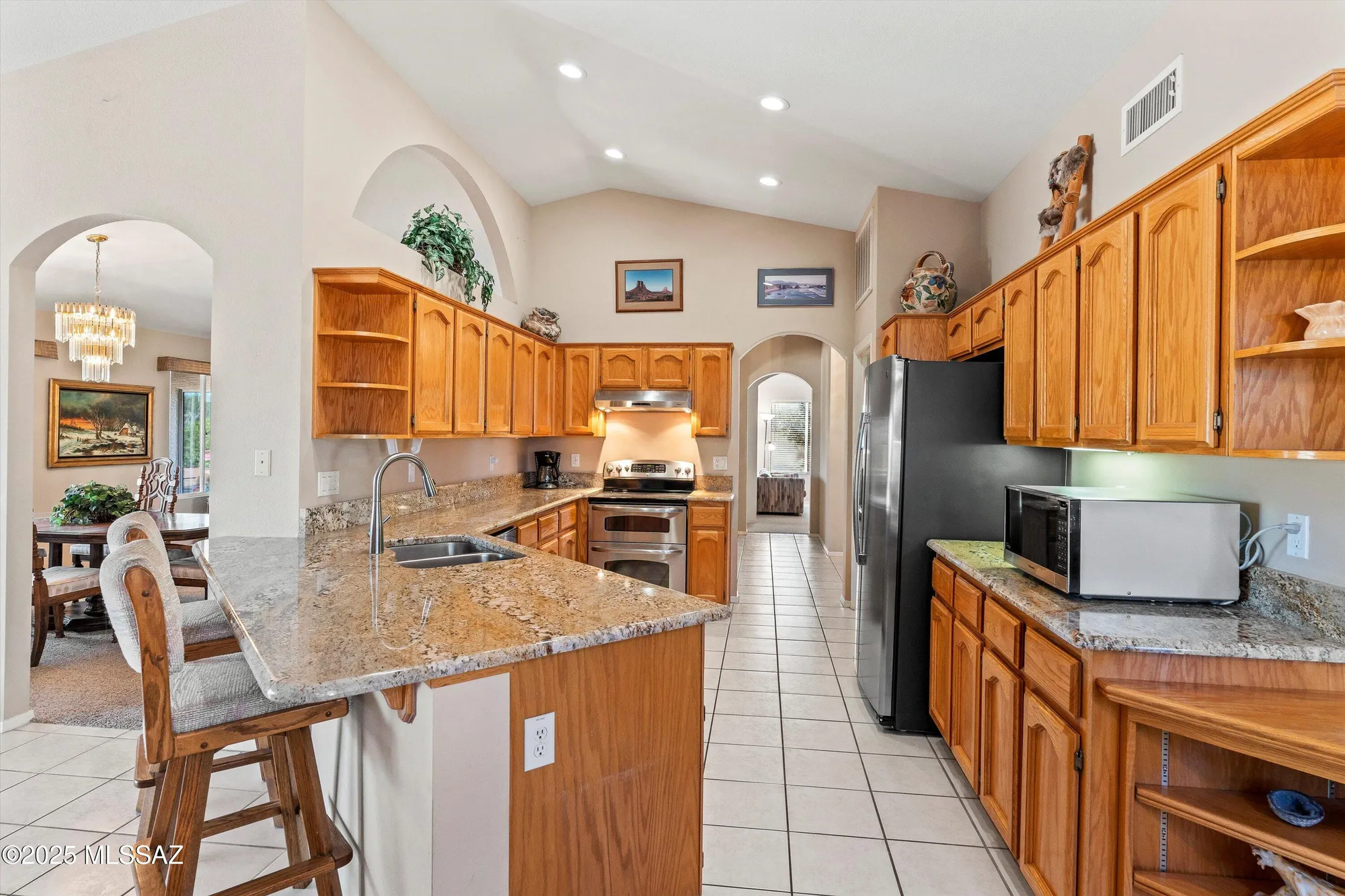Property Slideshow image 19 of 41 | 36965 s stoney cliff dr, Tucson, AZ, 85739