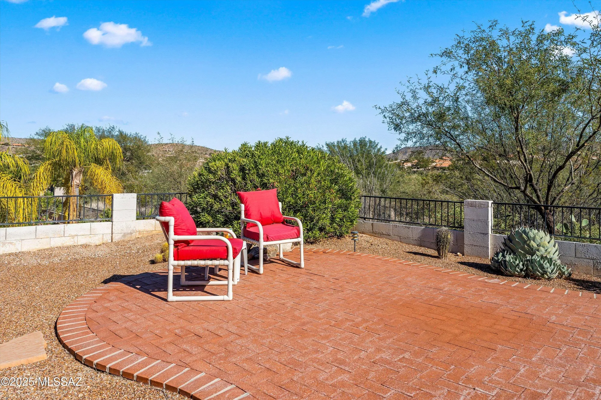 Property Slideshow image 34 of 41 | 36965 s stoney cliff dr, Tucson, AZ, 85739