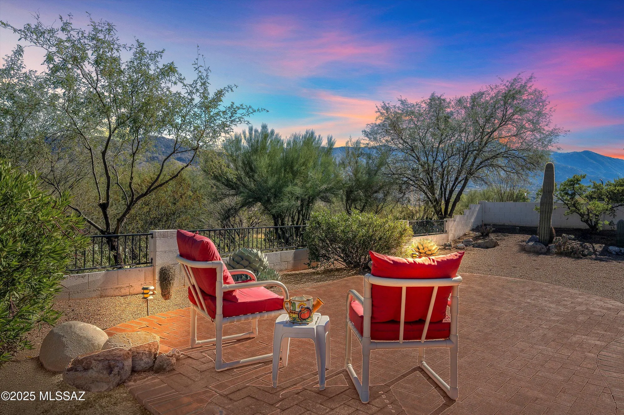 Property Slideshow image 9 of 41 | 36965 s stoney cliff dr, Tucson, AZ, 85739