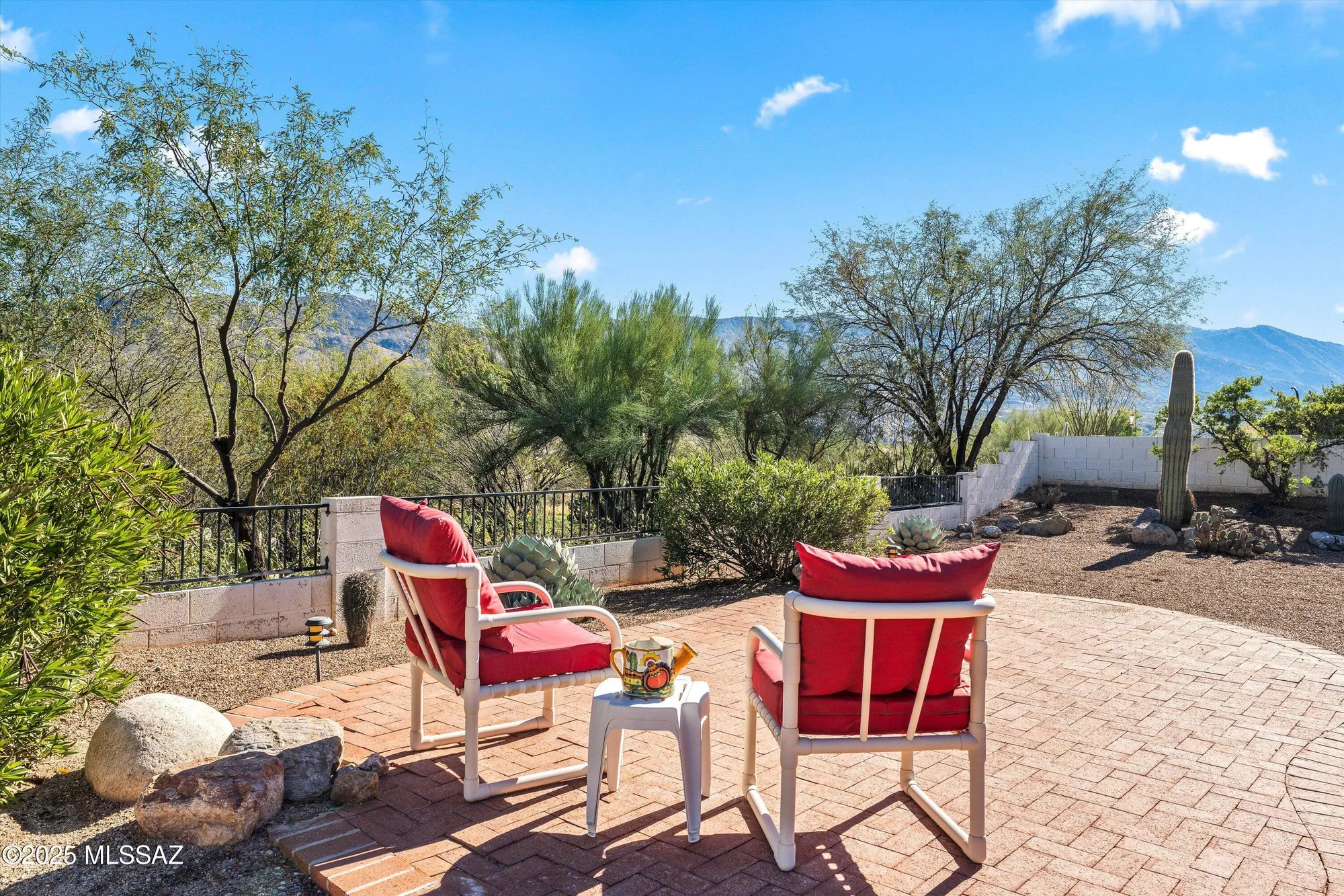 Property Slideshow image 31 of 41 | 36965 s stoney cliff dr, Tucson, AZ, 85739