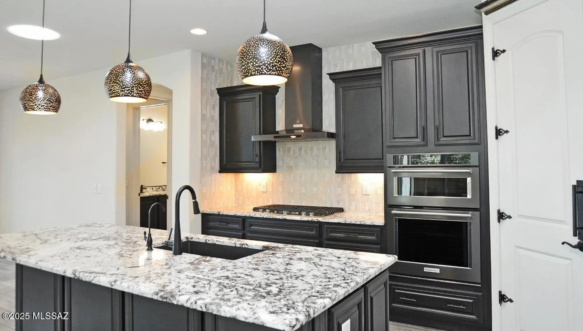 Property Slideshow image 22 of 51 | 7028 w kanab creek trl, Marana, AZ, 85658