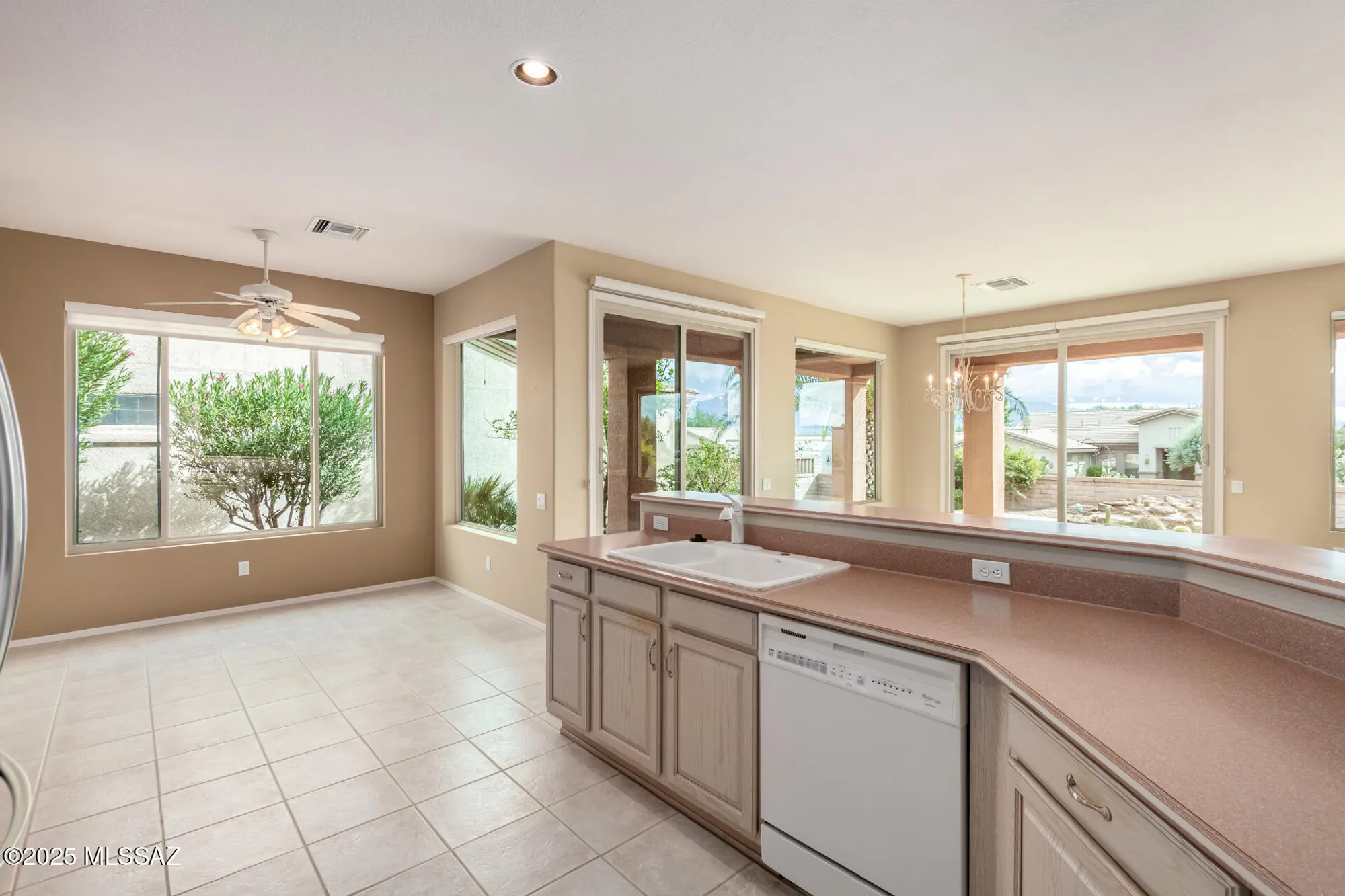 Property Slideshow image 9 of 24 | 4673 s golden arrow dr, Green Valley, AZ, 85622