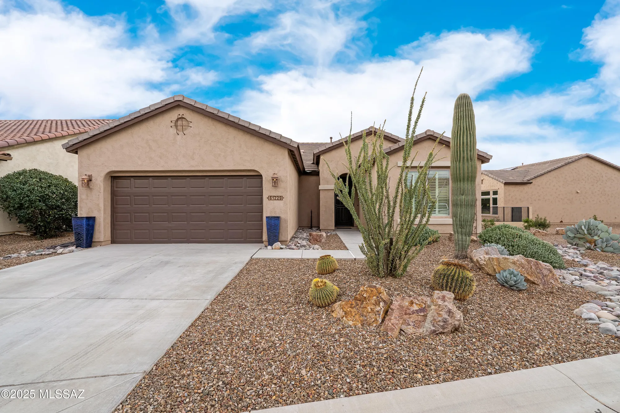 Property Slideshow image 4 of 41 | 61229 e happy jack trl, Oracle, AZ, 85623