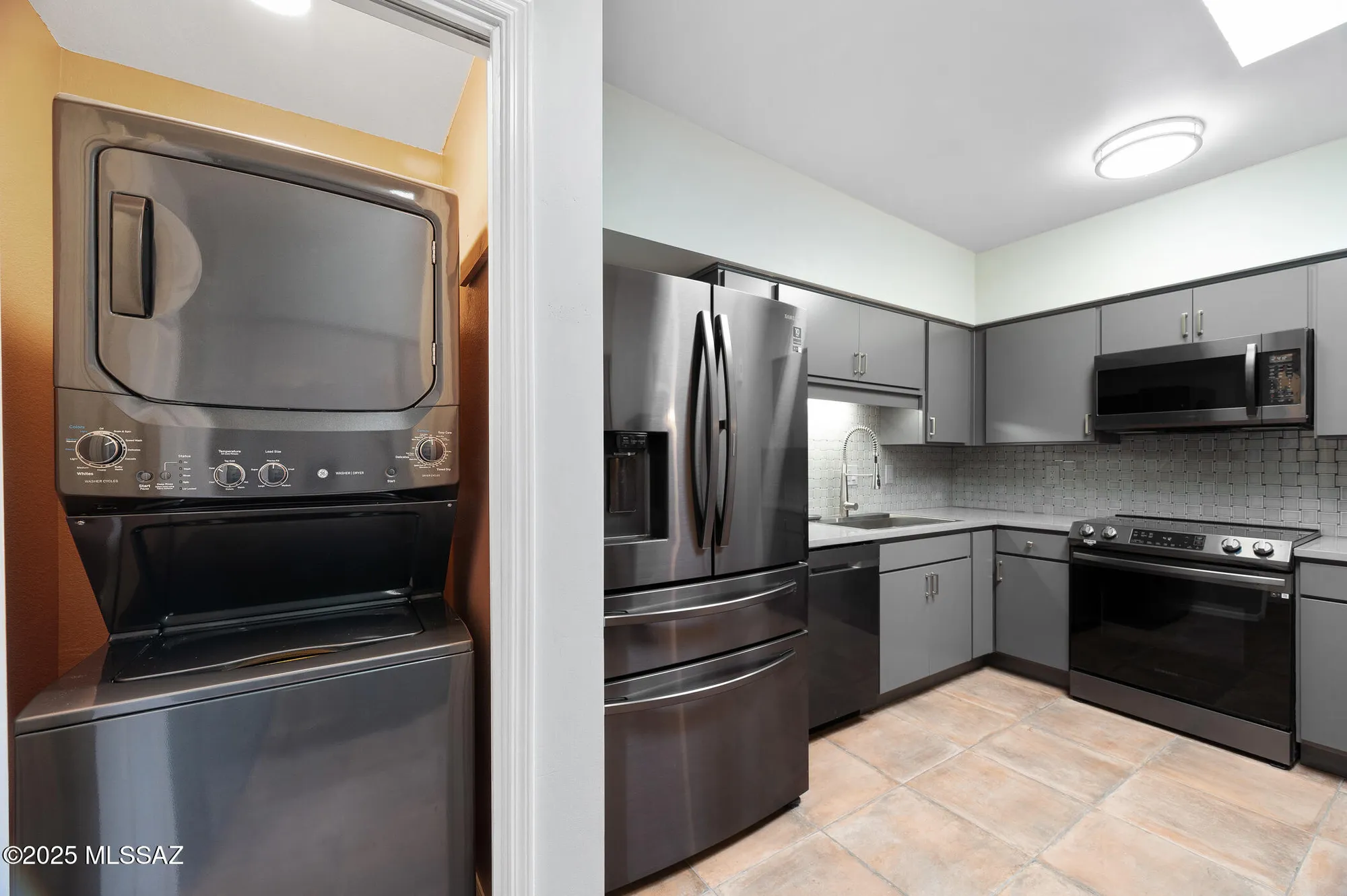 Property Slideshow image 10 of 38 | 1236 w camino del pato, Green Valley, AZ, 85622