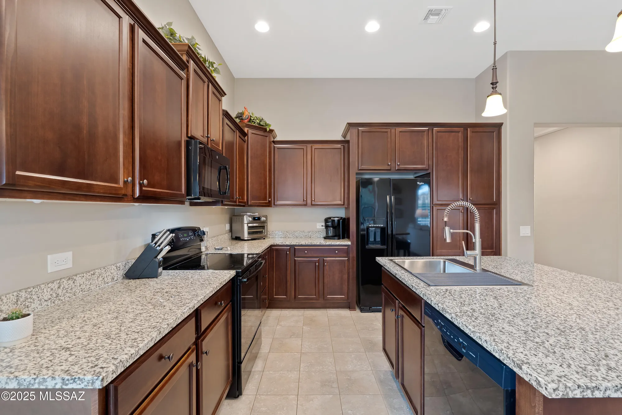 Property Slideshow image 11 of 41 | 61229 e happy jack trl, Oracle, AZ, 85623