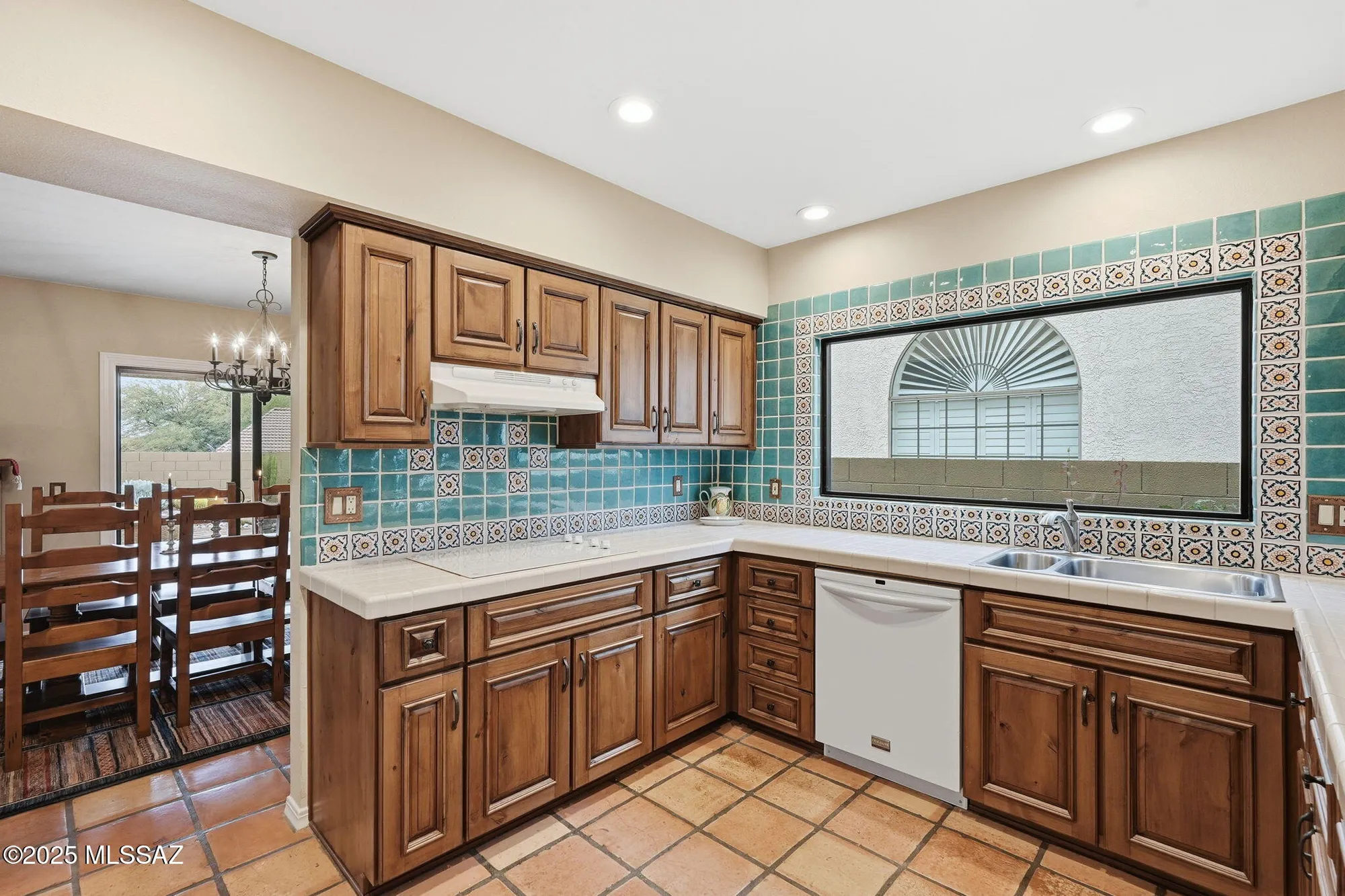 Property Slideshow image 10 of 49 | 37975 s eagle dr, Tucson, AZ, 85739