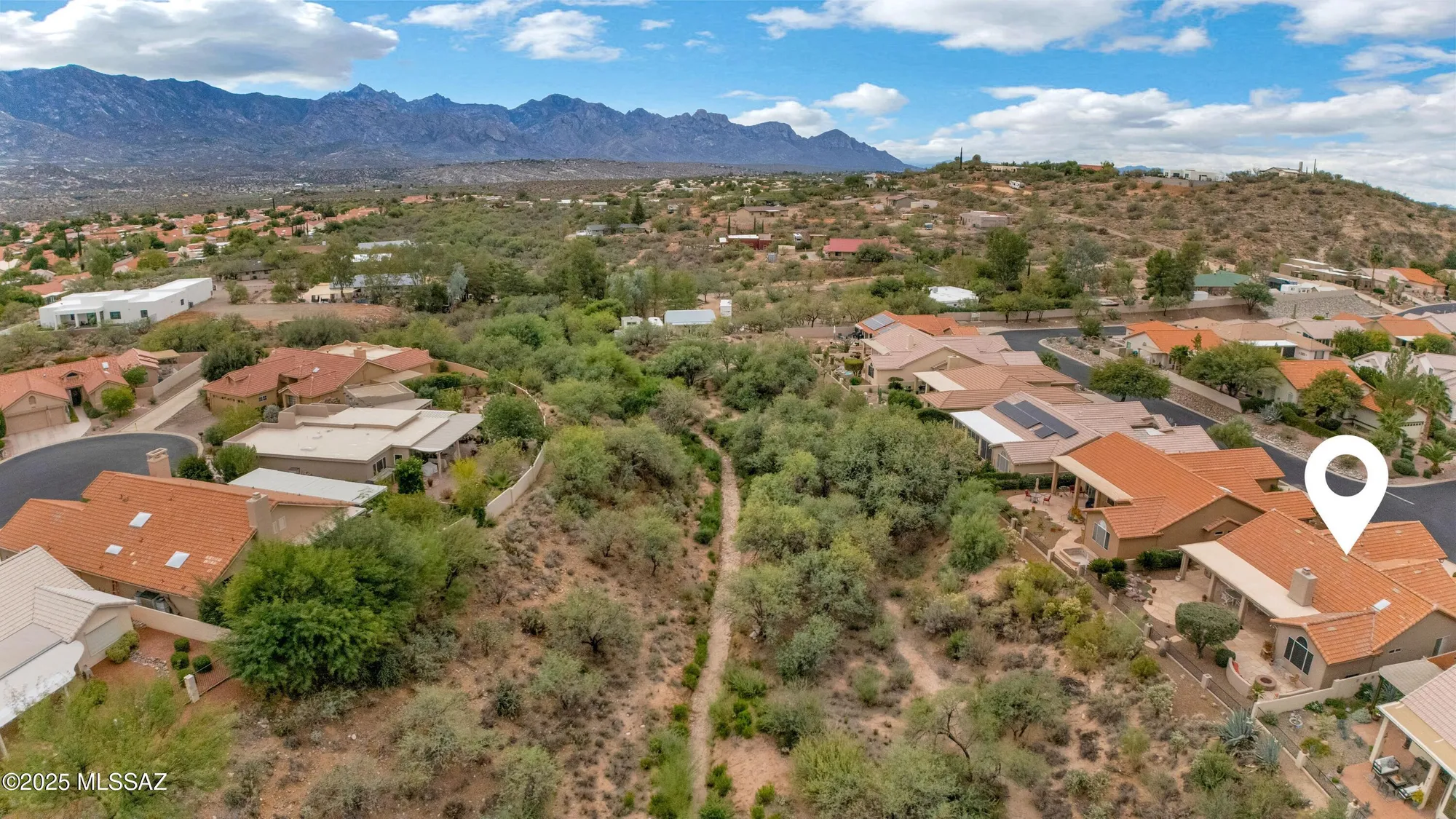 Property Slideshow image 21 of 44 | 37613 s canyon side dr, Saddlebrooke, AZ, 85739