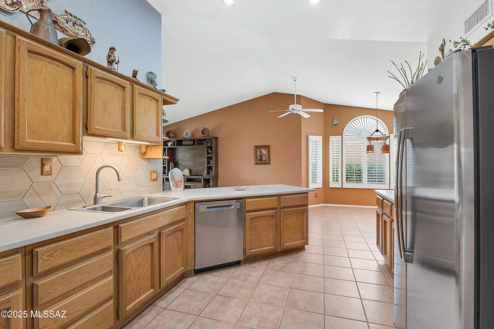 Property Slideshow image 31 of 44 | 37613 s canyon side dr, Saddlebrooke, AZ, 85739