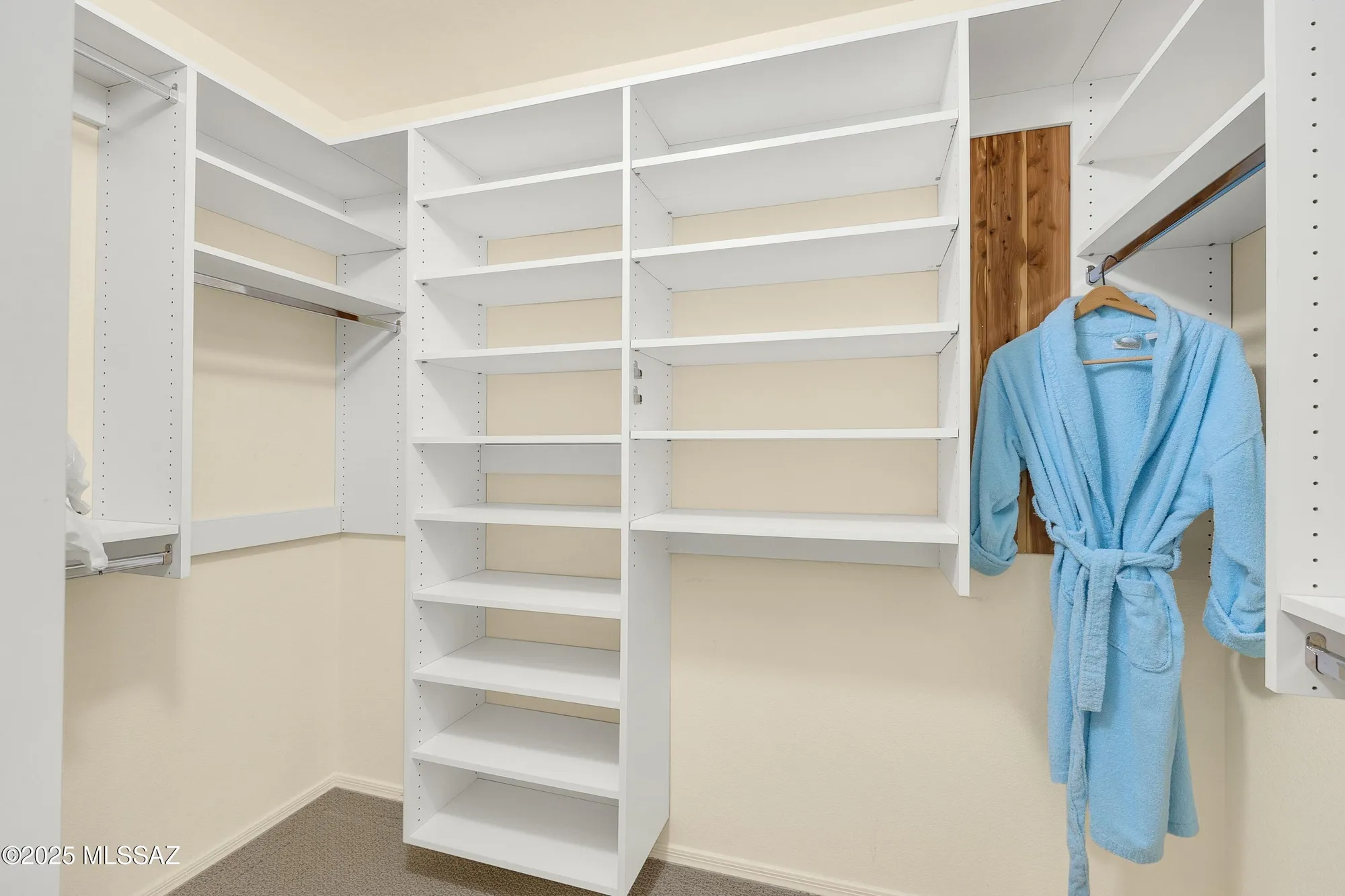 Property Slideshow image 15 of 44 | 37613 s canyon side dr, Saddlebrooke, AZ, 85739