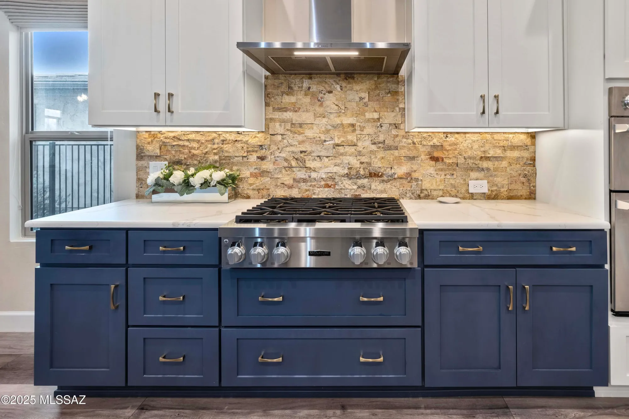 Property Slideshow image 7 of 41 | 30707 s fieldstone ln, Oracle, AZ, 85623