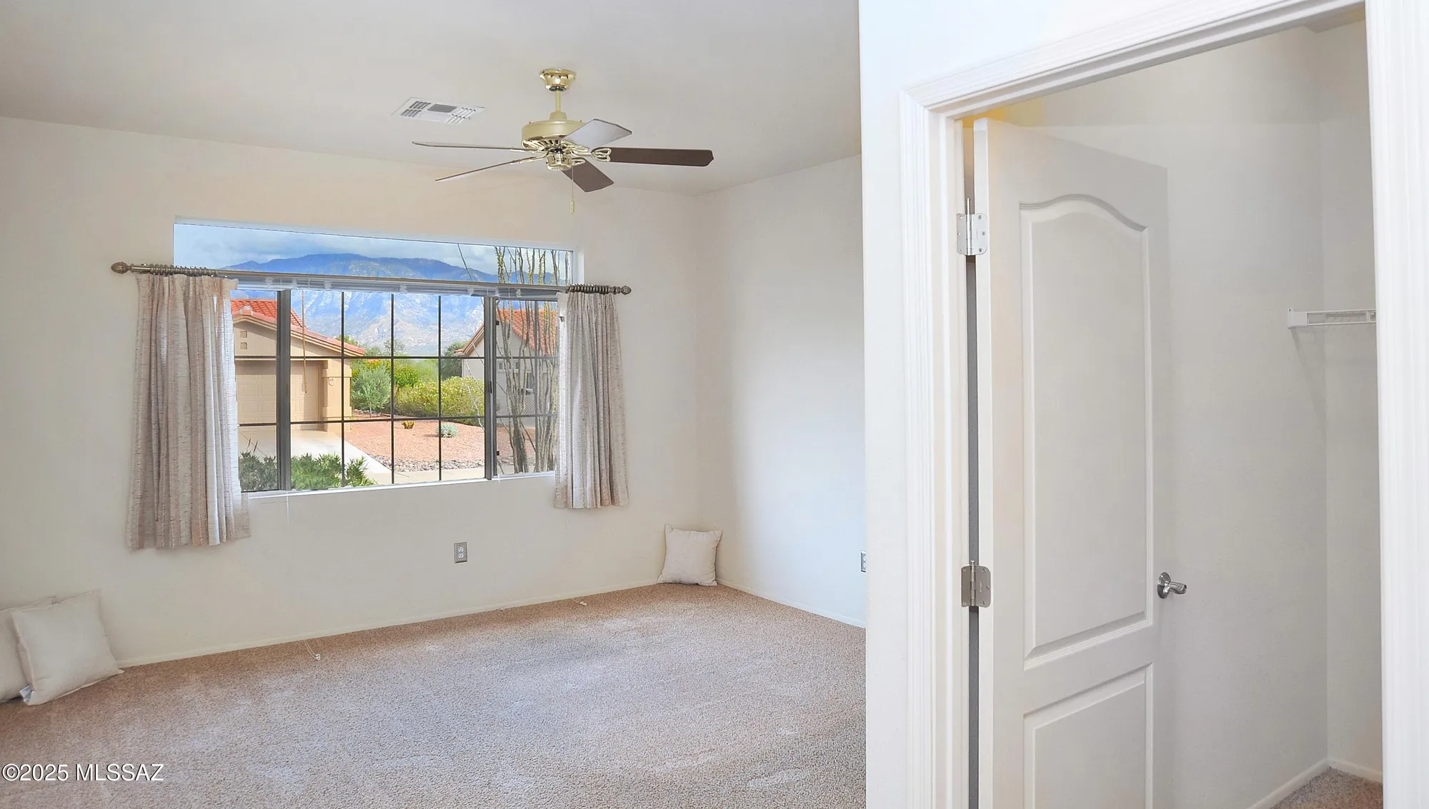 Property Slideshow image 25 of 44 | 14035 n biltmore dr, Oro Valley, AZ, 85755