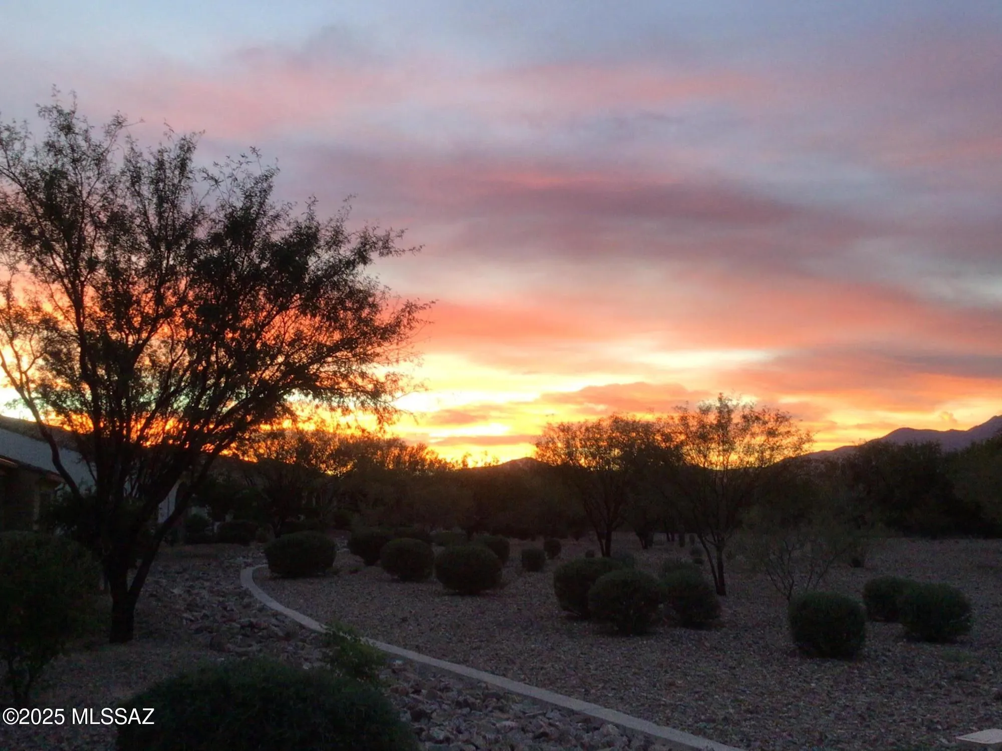 Property Slideshow image 43 of 48 | 981 n broken hills dr, Green Valley, AZ, 85614