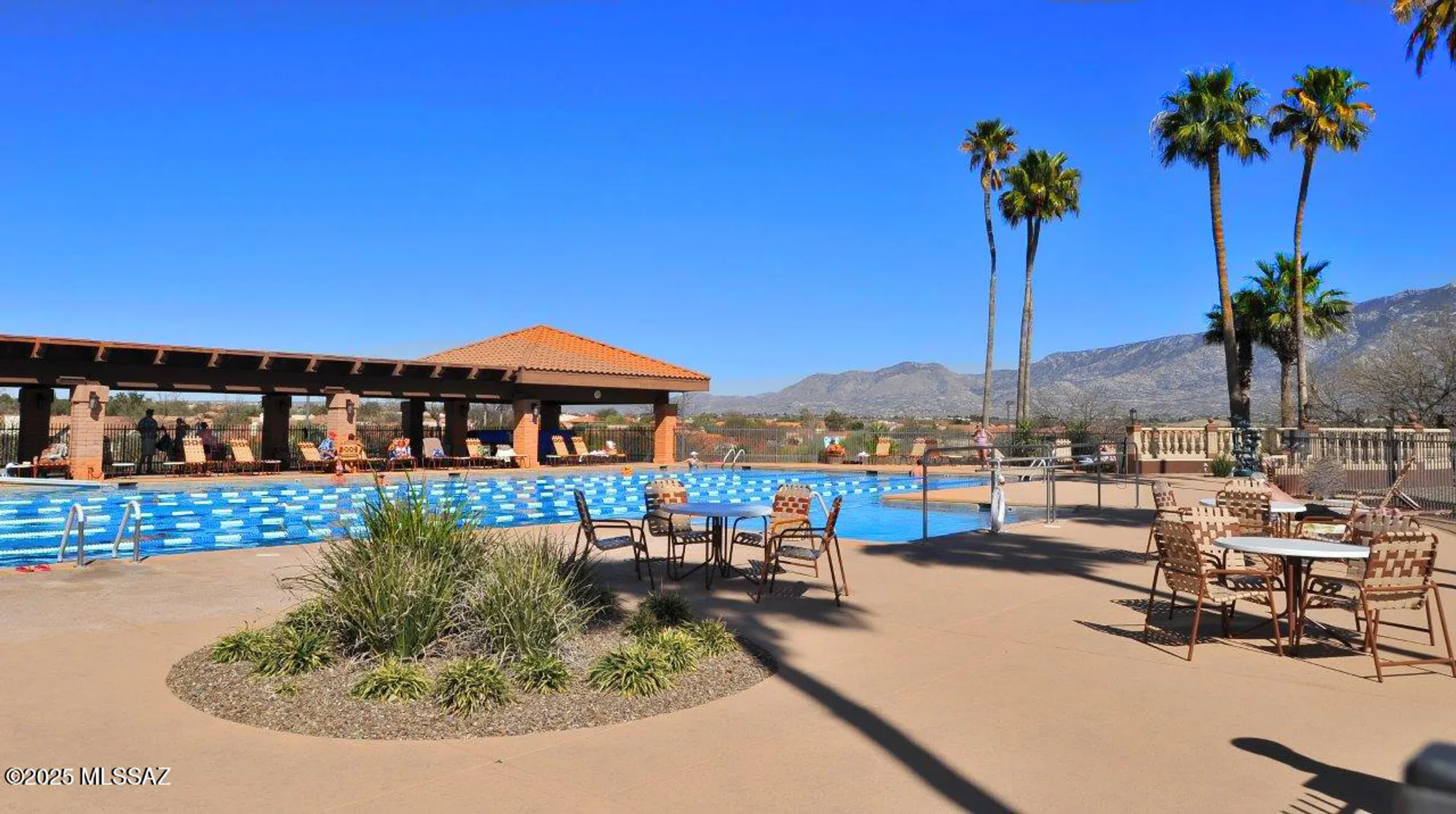 Property Slideshow image 38 of 44 | 14035 n biltmore dr, Oro Valley, AZ, 85755