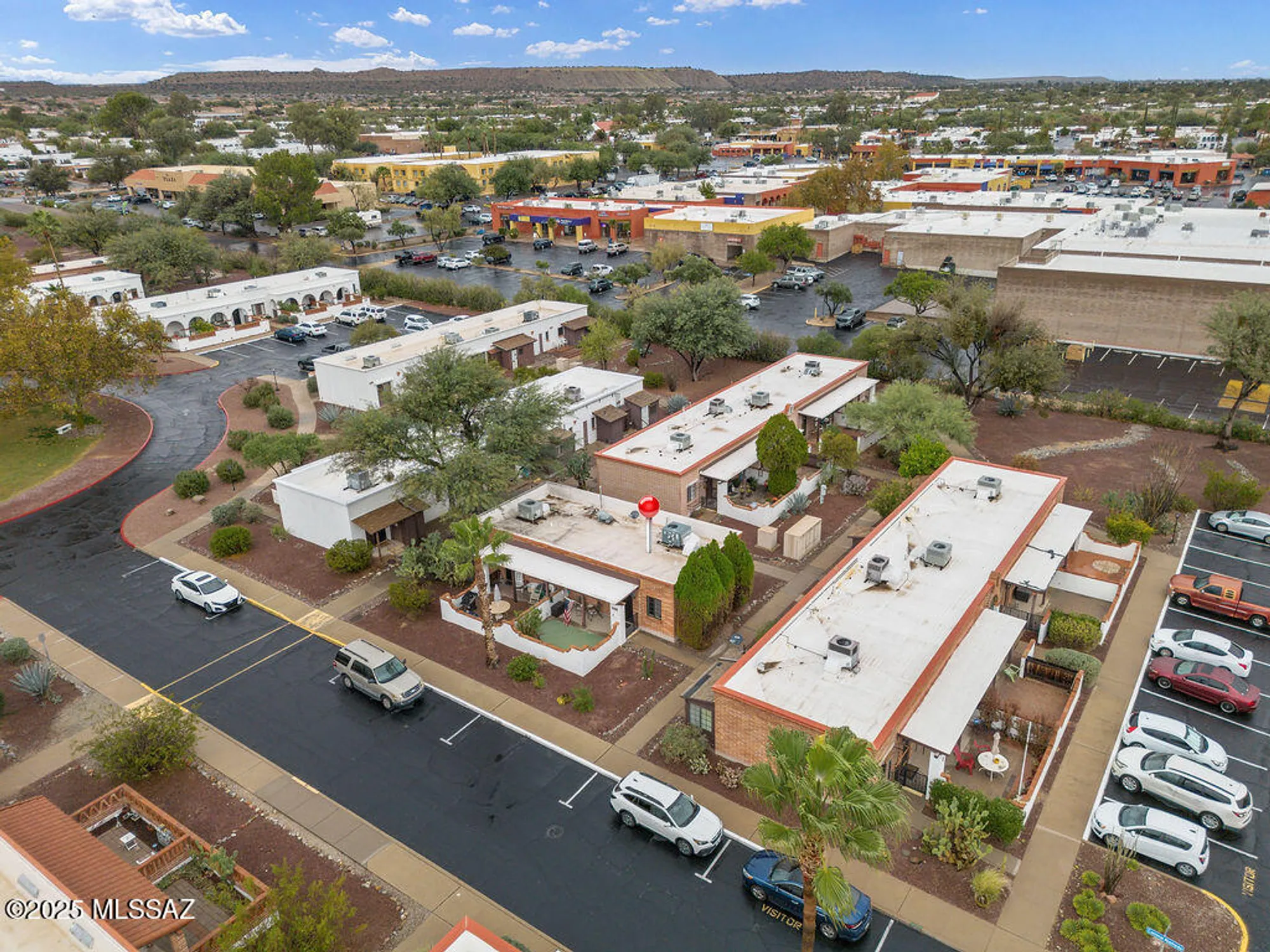 Property Slideshow image 6 of 24 | 136 w camino alameda b, Green Valley, AZ, 85614