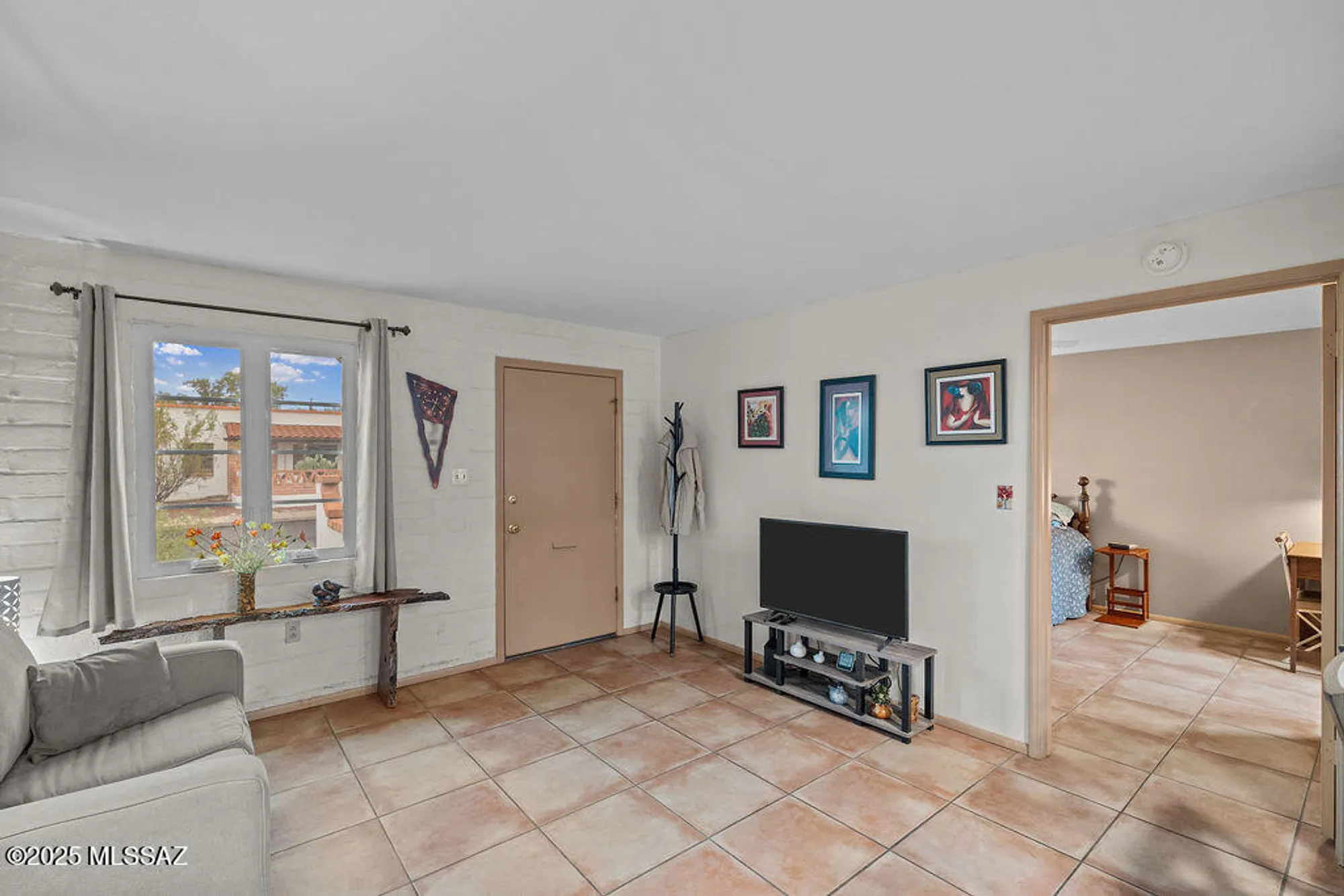 Property Slideshow image 9 of 24 | 136 w camino alameda b, Green Valley, AZ, 85614