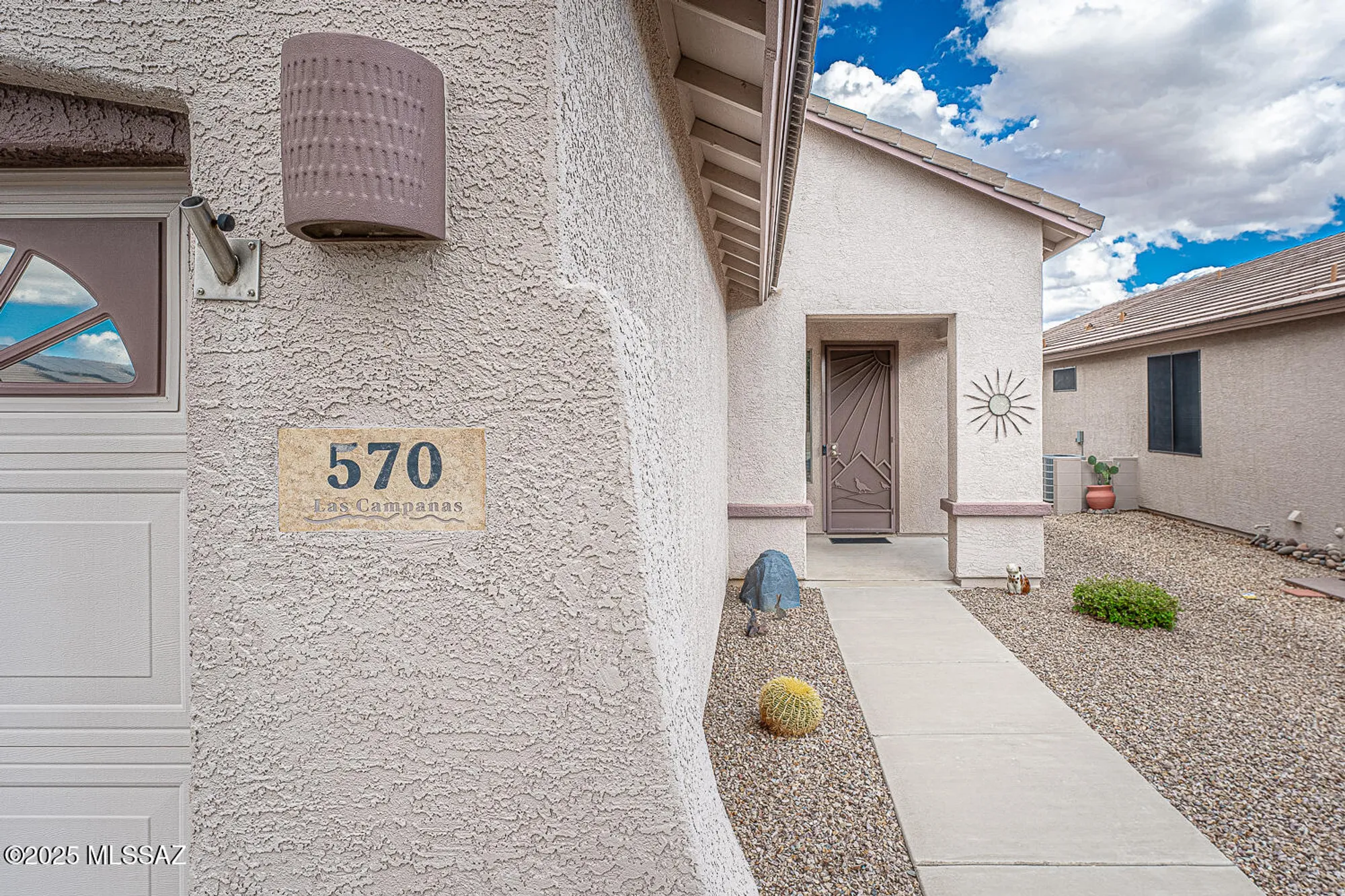 Property Slideshow image 3 of 49 | 570 n tunitcha dr, Green Valley, AZ, 85614