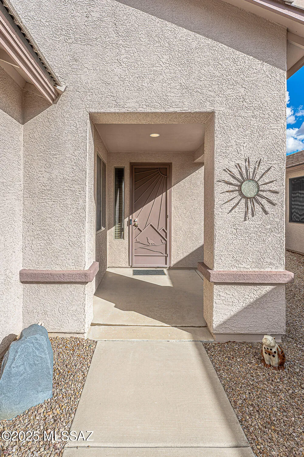 Property Slideshow image 4 of 49 | 570 n tunitcha dr, Green Valley, AZ, 85614