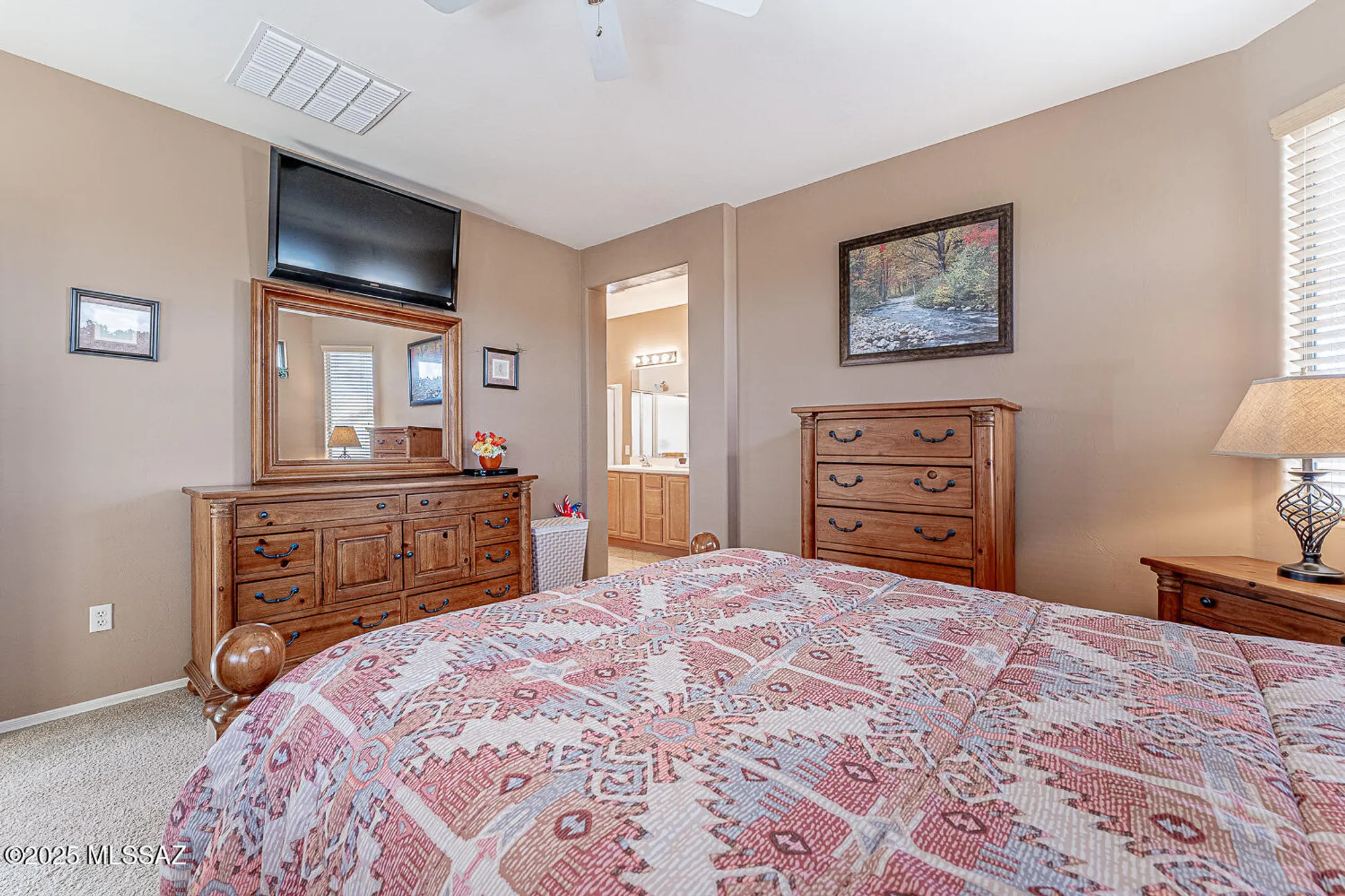 Property Slideshow image 22 of 49 | 570 n tunitcha dr, Green Valley, AZ, 85614