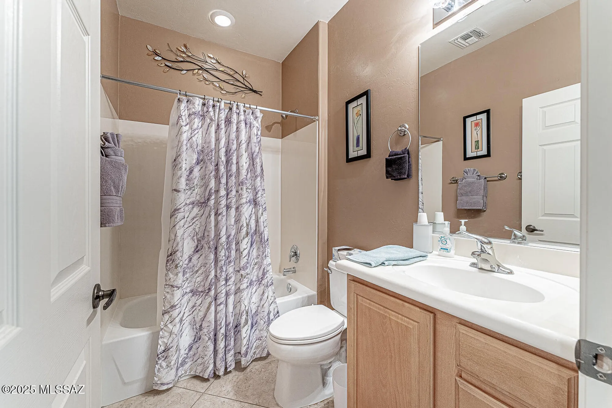 Property Slideshow image 35 of 49 | 570 n tunitcha dr, Green Valley, AZ, 85614