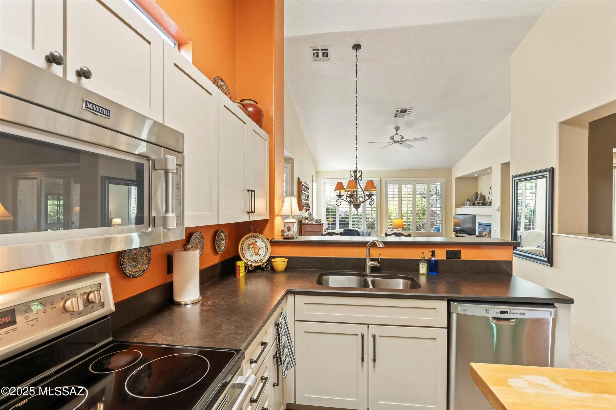 Property Slideshow image 13 of 51 | 9567 n antler ridge dr, Tucson, AZ, 85743