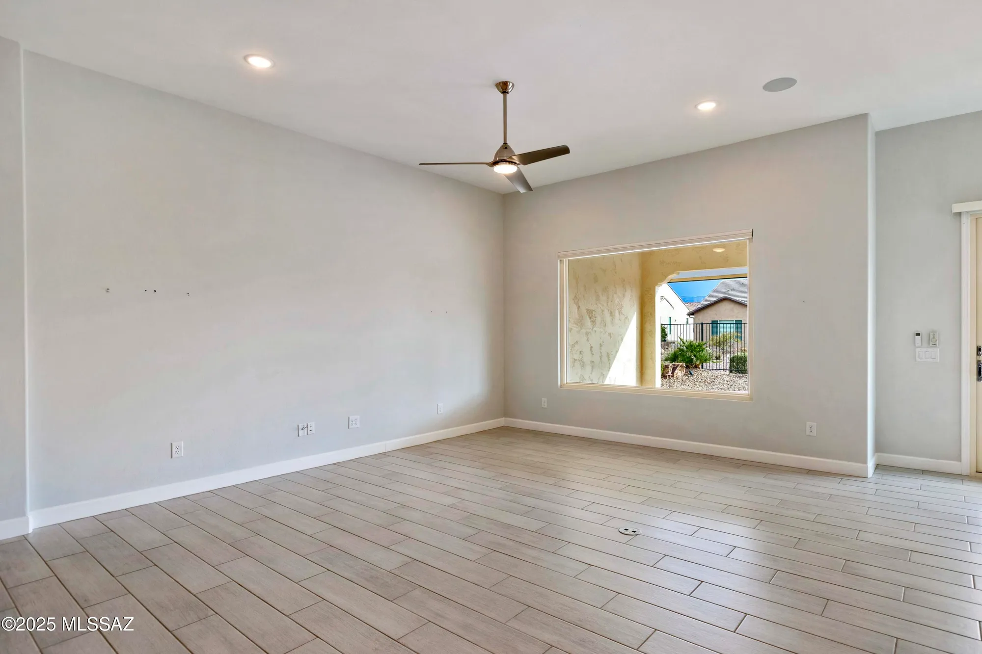 Property Slideshow image 11 of 46 | 59799 e juniper rd, Oracle, AZ, 85623