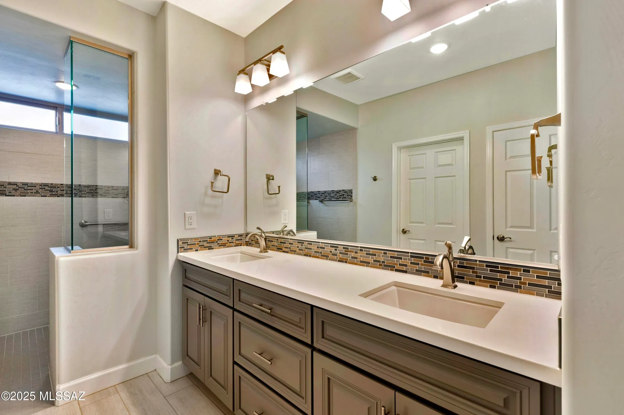 Property Slideshow image 23 of 46 | 59799 e juniper rd, Oracle, AZ, 85623