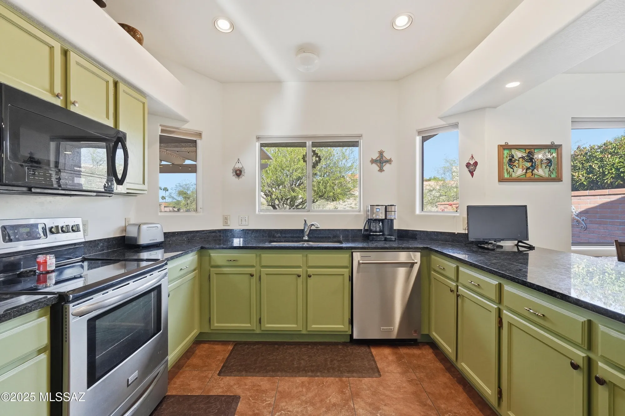 Property Slideshow image 17 of 35 | 4130 s via de febrero, Green Valley, AZ, 85622