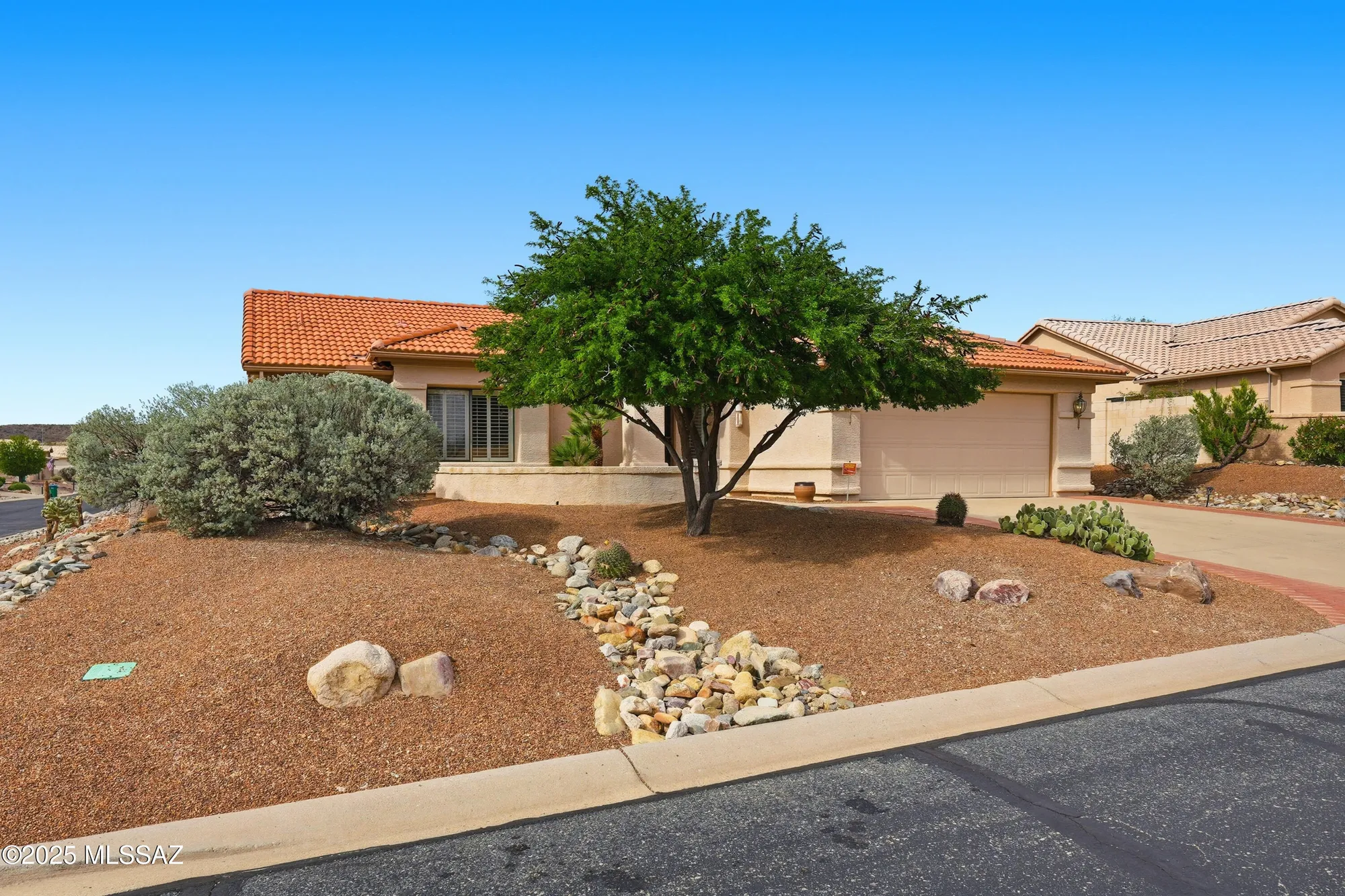 Property Slideshow image 10 of 34 | 36394 s rock crest dr, Tucson, AZ, 85739