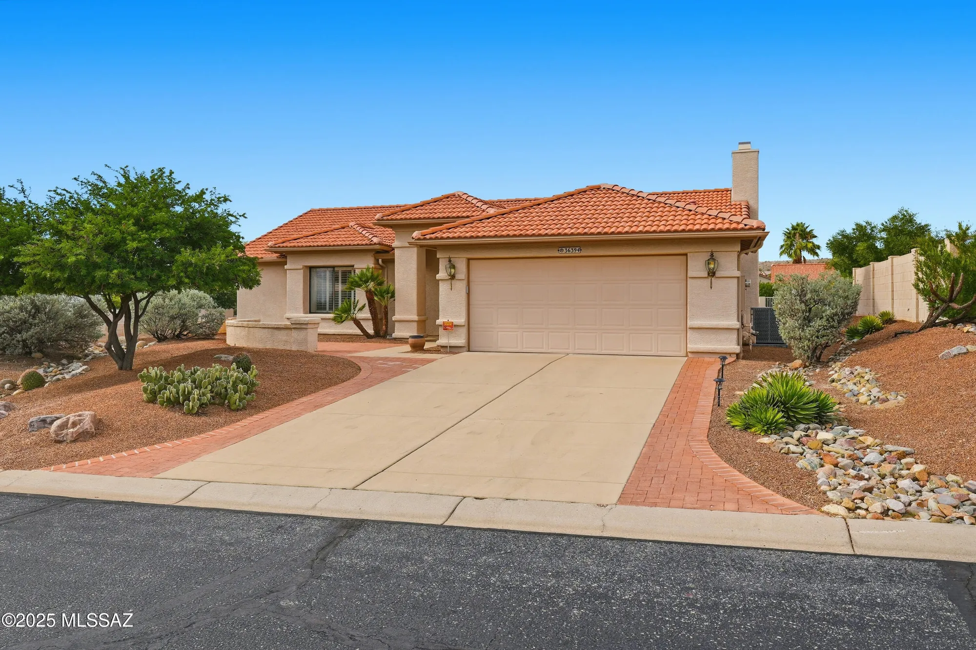 Property Slideshow image 11 of 34 | 36394 s rock crest dr, Tucson, AZ, 85739