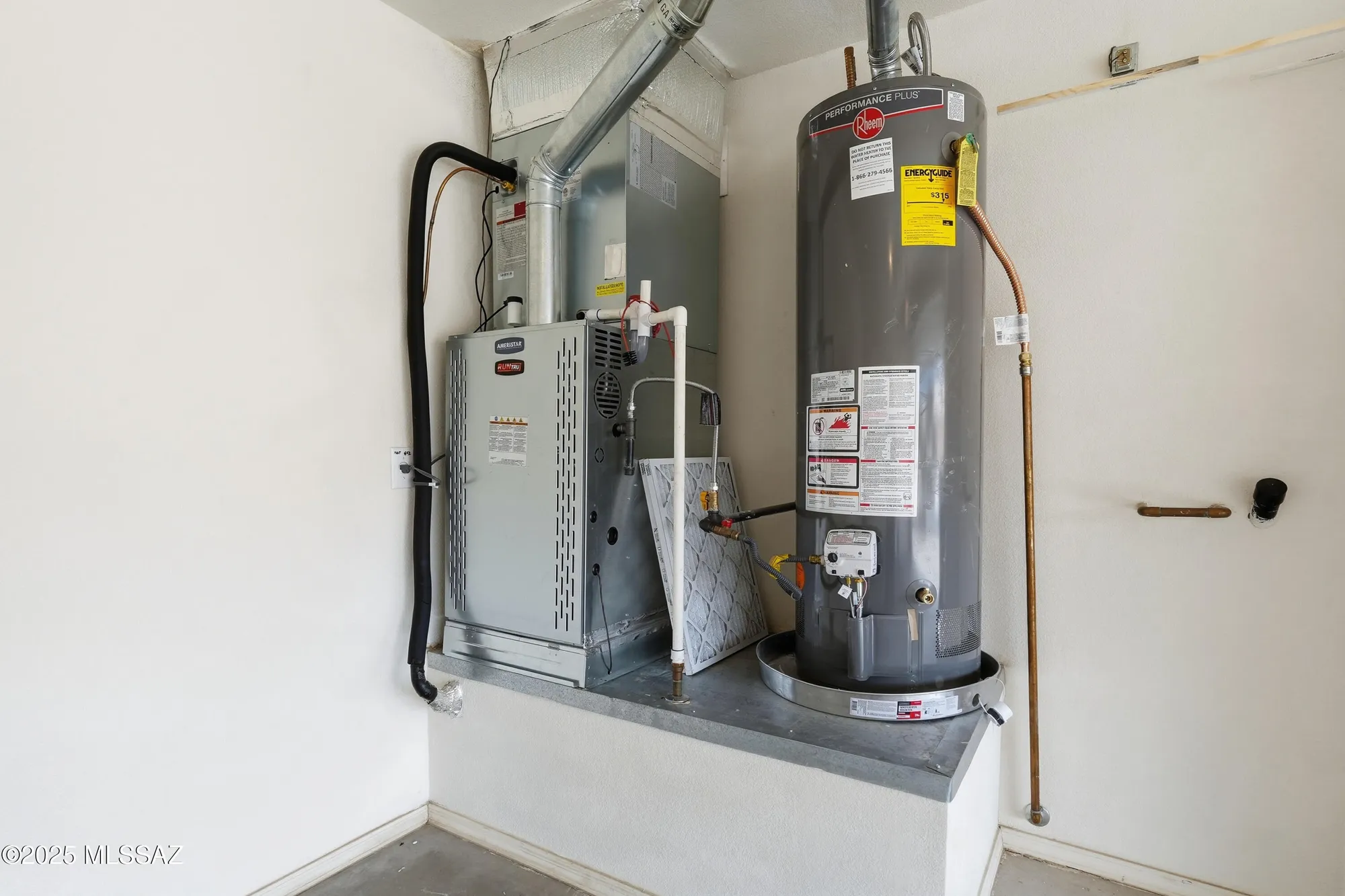 Property Slideshow image 29 of 34 | 36394 s rock crest dr, Tucson, AZ, 85739