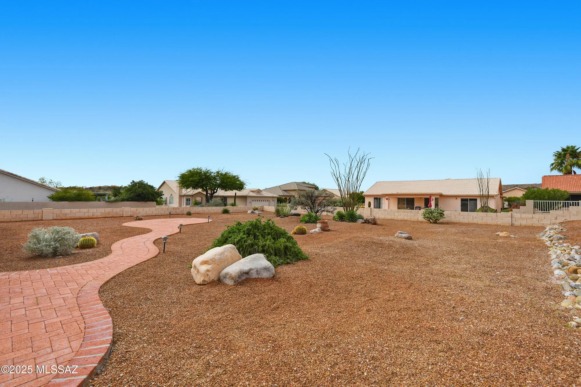 Property Slideshow image 31 of 34 | 36394 s rock crest dr, Tucson, AZ, 85739