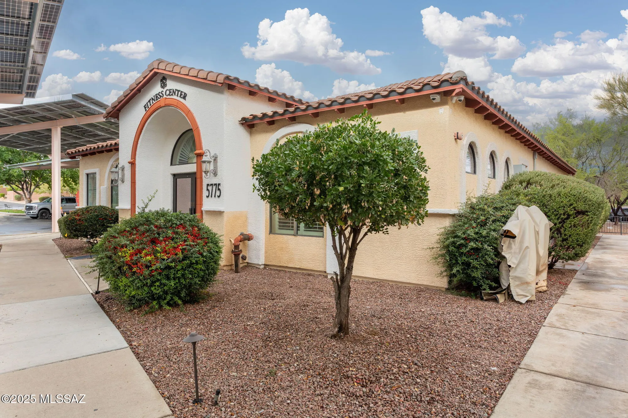 Property Slideshow image 9 of 40 | 5775 s camino del sol 12212, Green Valley, AZ, 85622