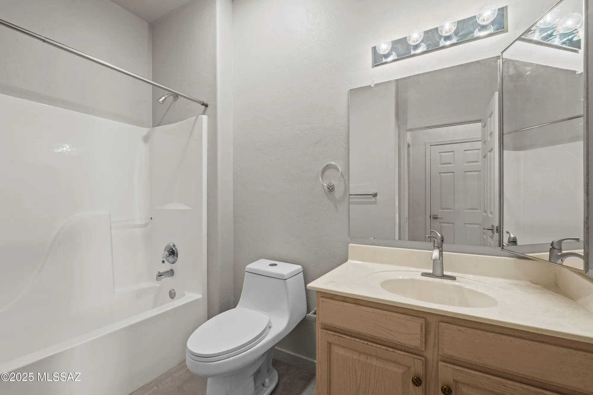 Property Slideshow image 24 of 48 | 4687 s holly rose dr, Green Valley, AZ, 85622