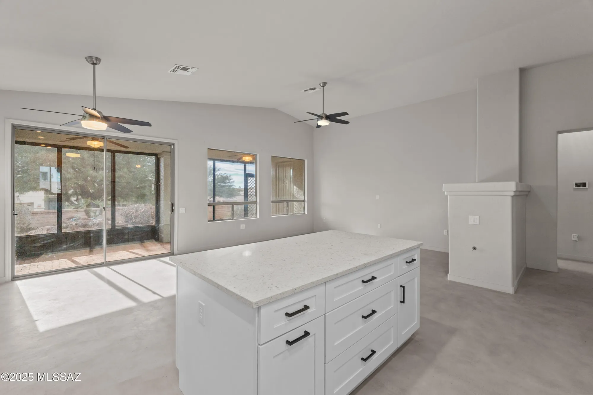 Property Slideshow image 12 of 48 | 4687 s holly rose dr, Green Valley, AZ, 85622