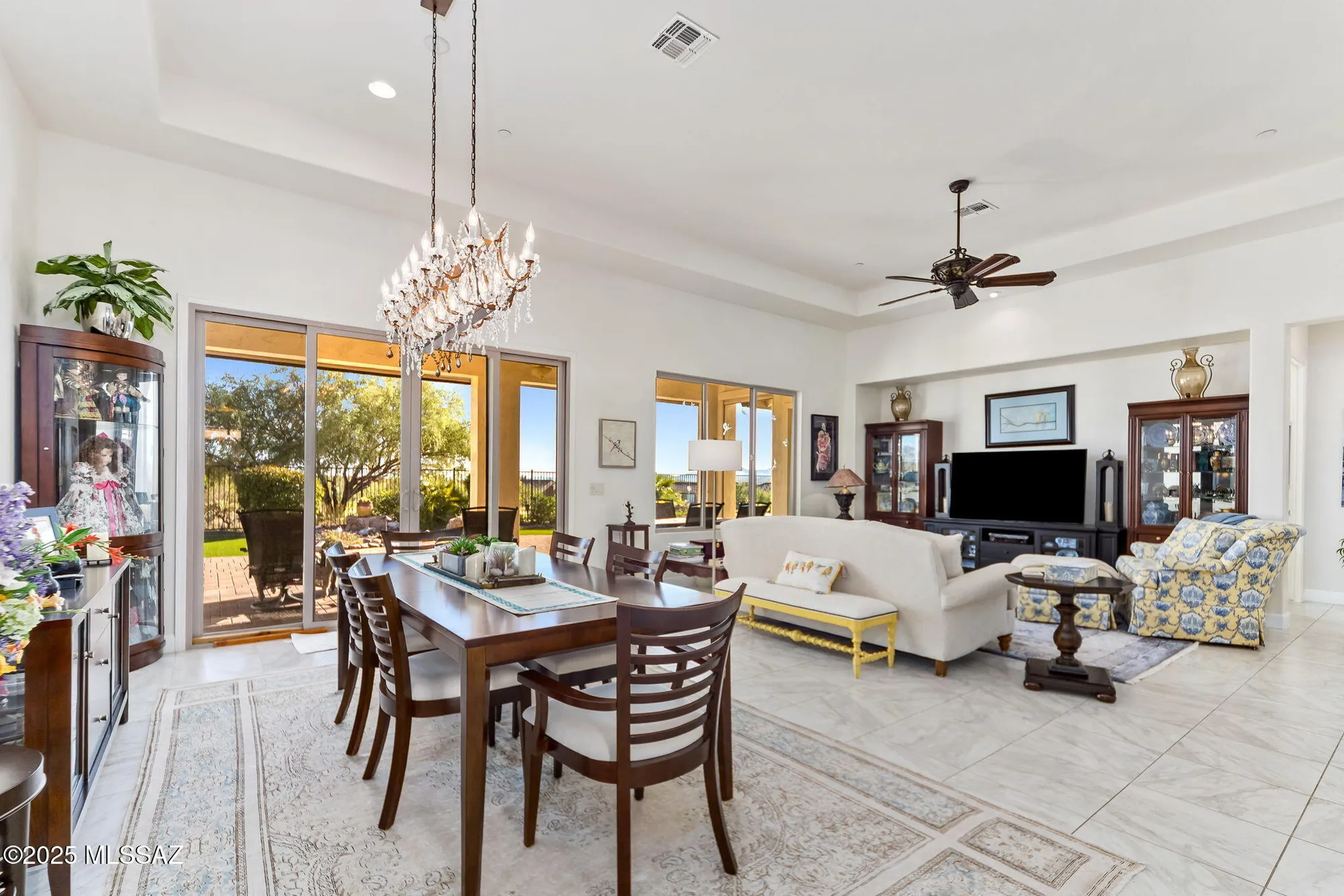 Property Slideshow image 9 of 48 | 60191 e sabino dr, Oracle, AZ, 85623