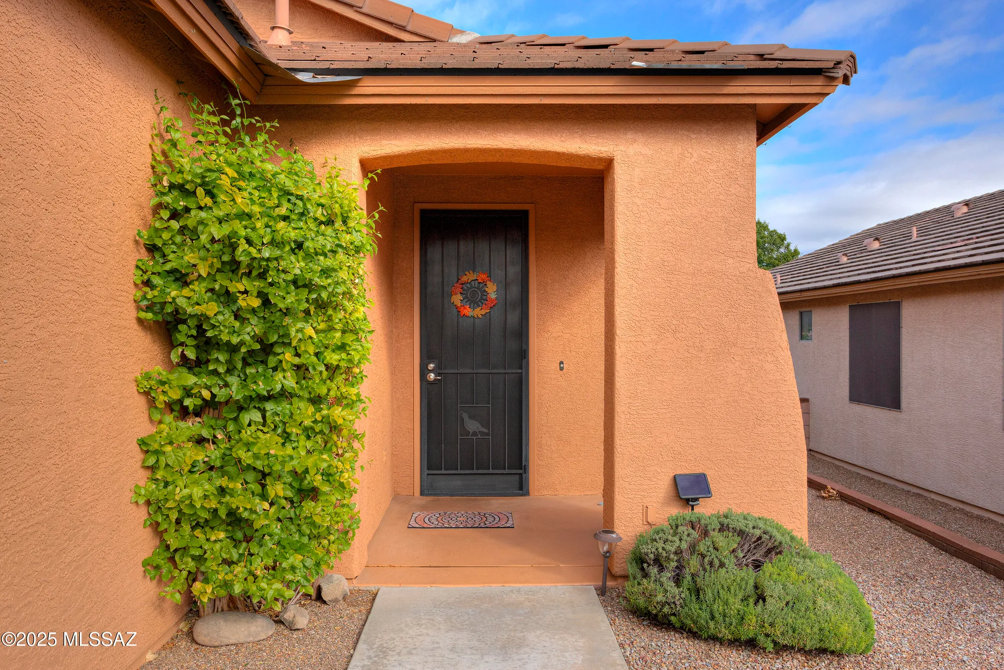 Property Slideshow image 3 of 25 | 512 w bazille way, Green Valley, AZ, 85614