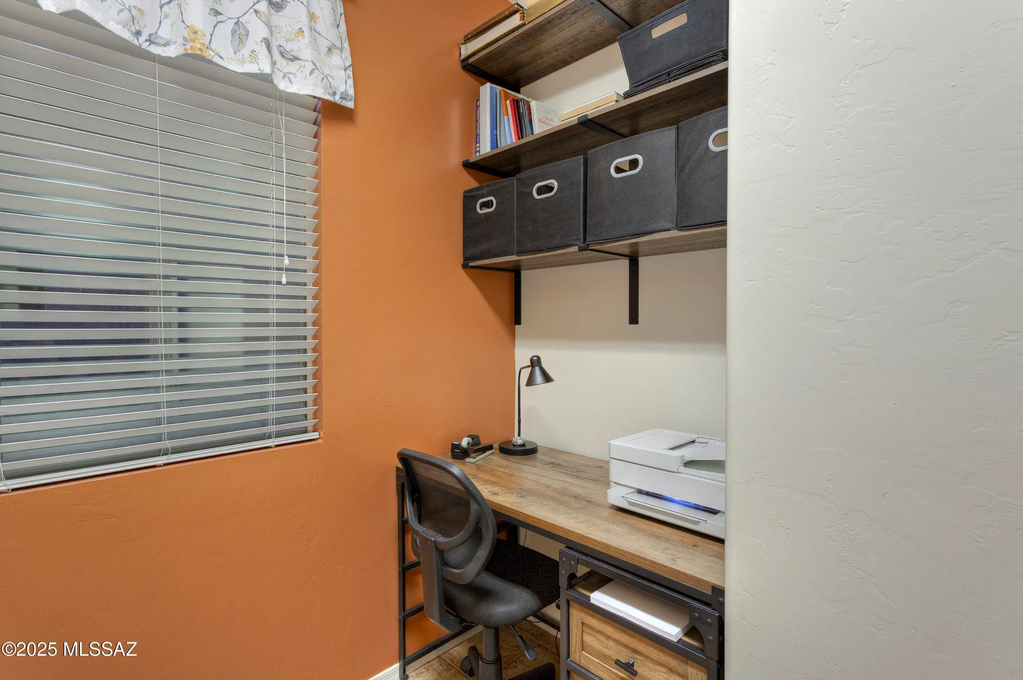 Property Slideshow image 20 of 25 | 512 w bazille way, Green Valley, AZ, 85614