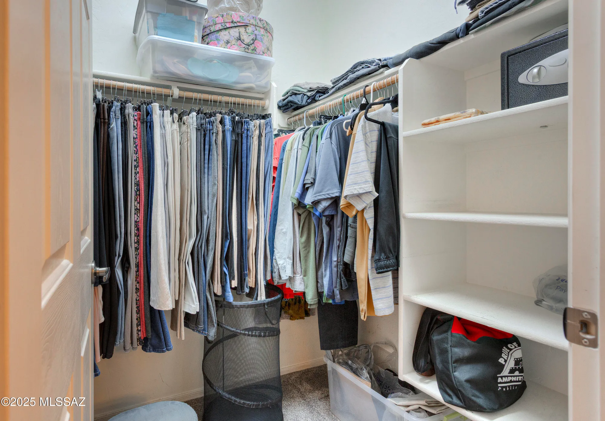 Property Slideshow image 16 of 25 | 512 w bazille way, Green Valley, AZ, 85614