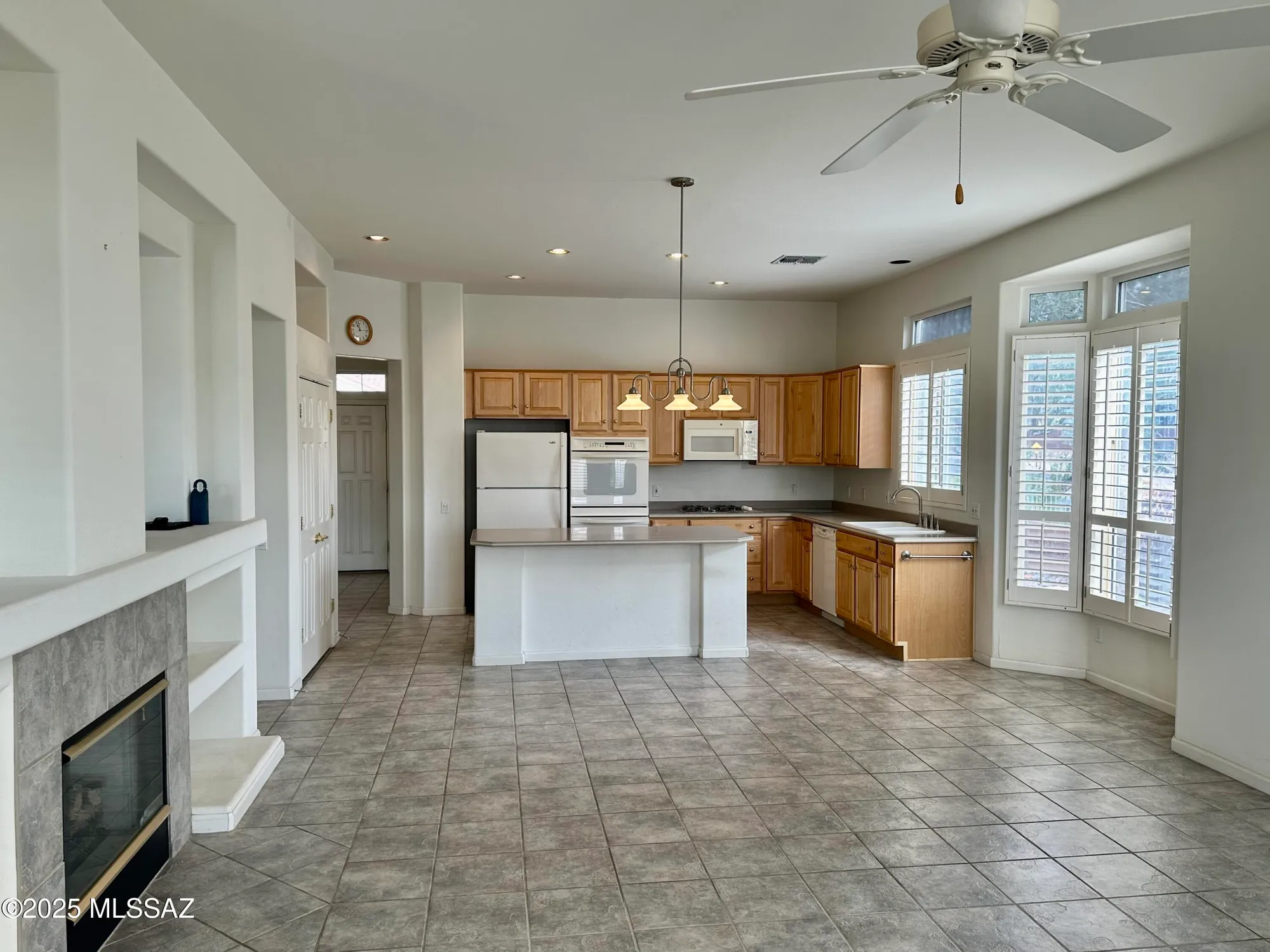 Property Slideshow image 10 of 40 | 5151 w arid canyon dr, Marana, AZ, 85658