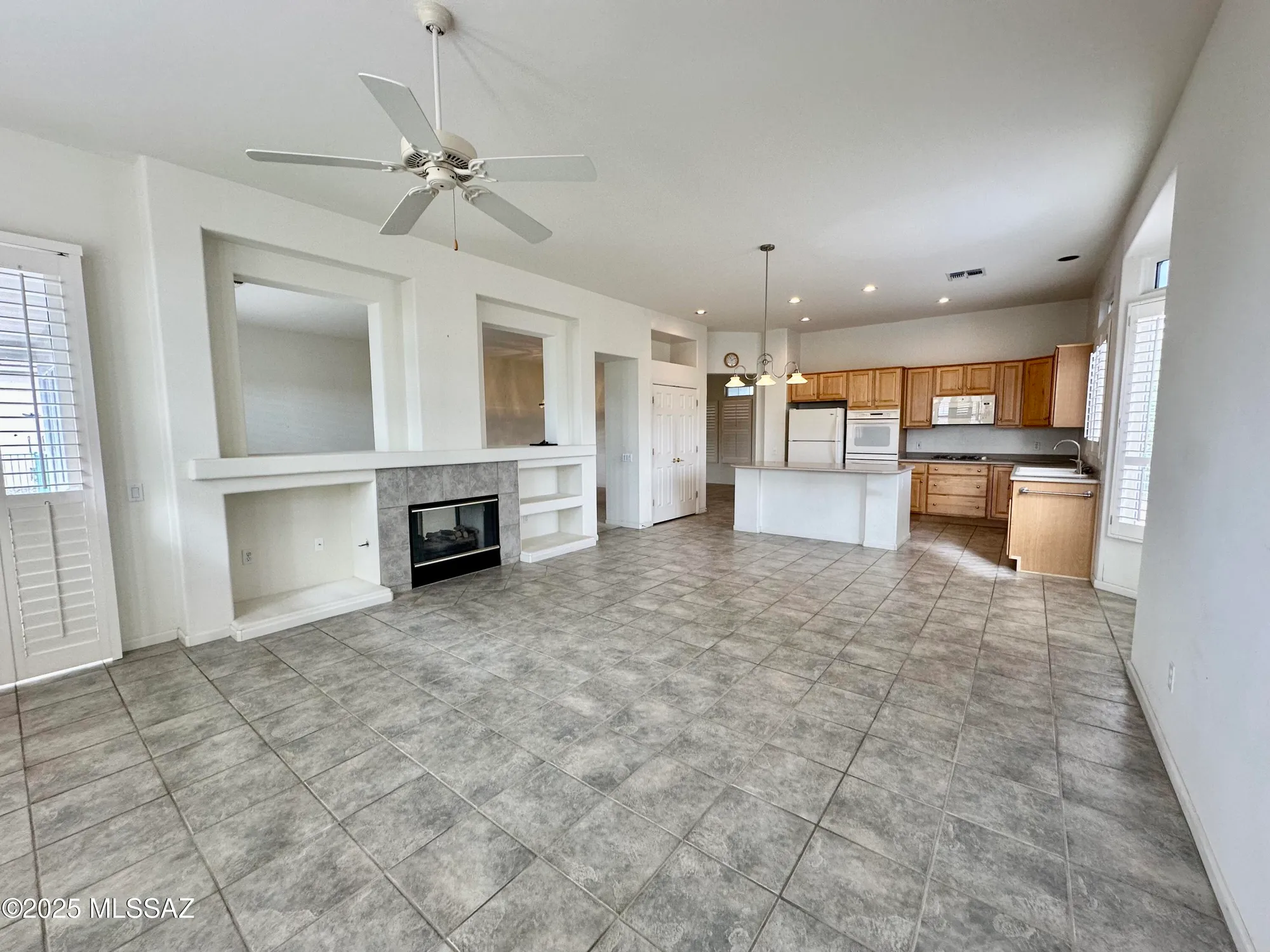 Property Slideshow image 11 of 40 | 5151 w arid canyon dr, Marana, AZ, 85658