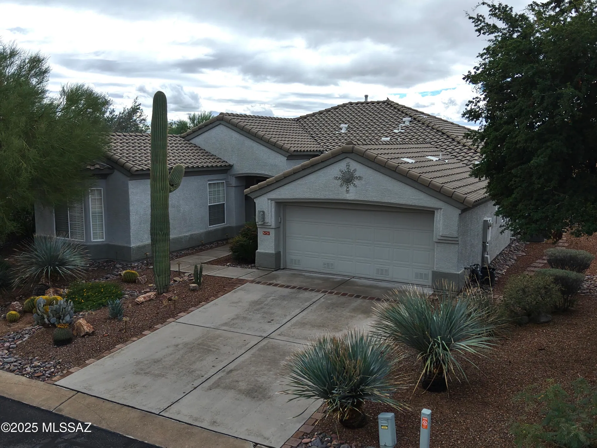 Property Slideshow image 1 of 40 | 5151 w arid canyon dr, Marana, AZ, 85658