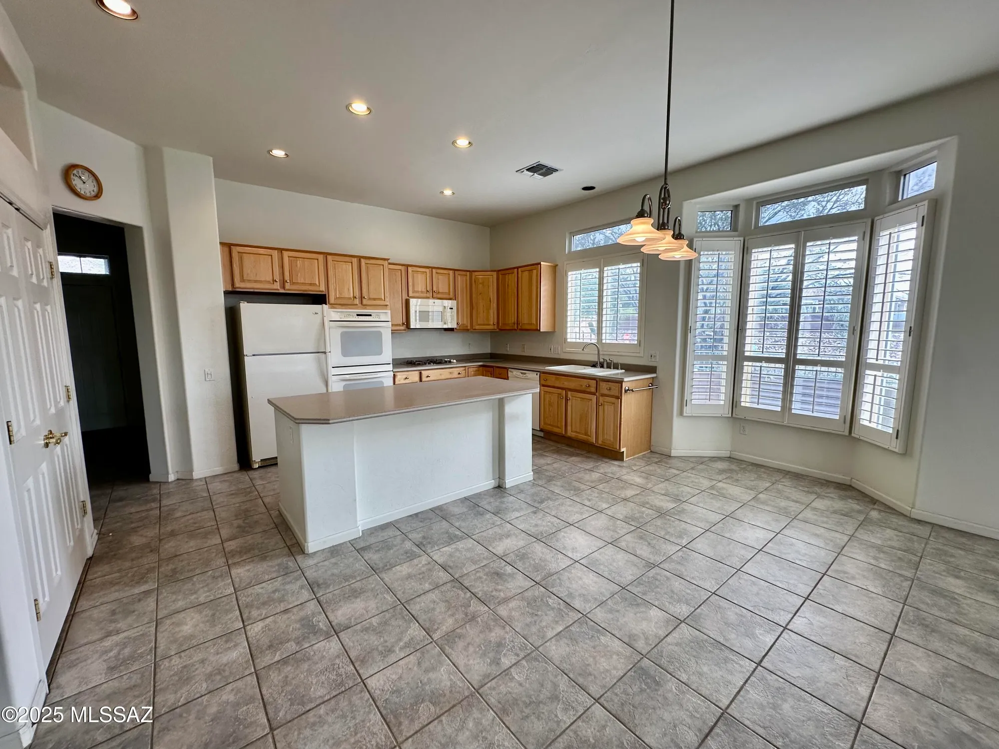 Property Slideshow image 7 of 40 | 5151 w arid canyon dr, Marana, AZ, 85658