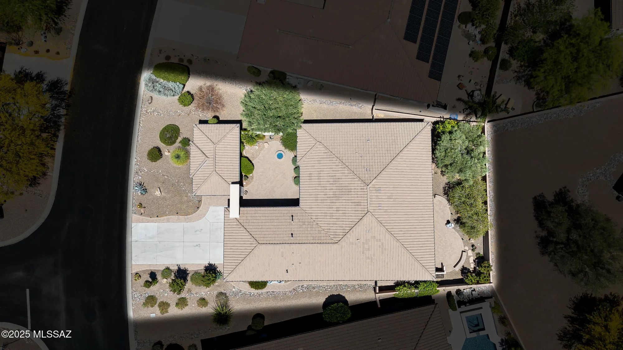 Property Slideshow image 40 of 42 | 700 n pebbles ridge dr, Green Valley, AZ, 85614